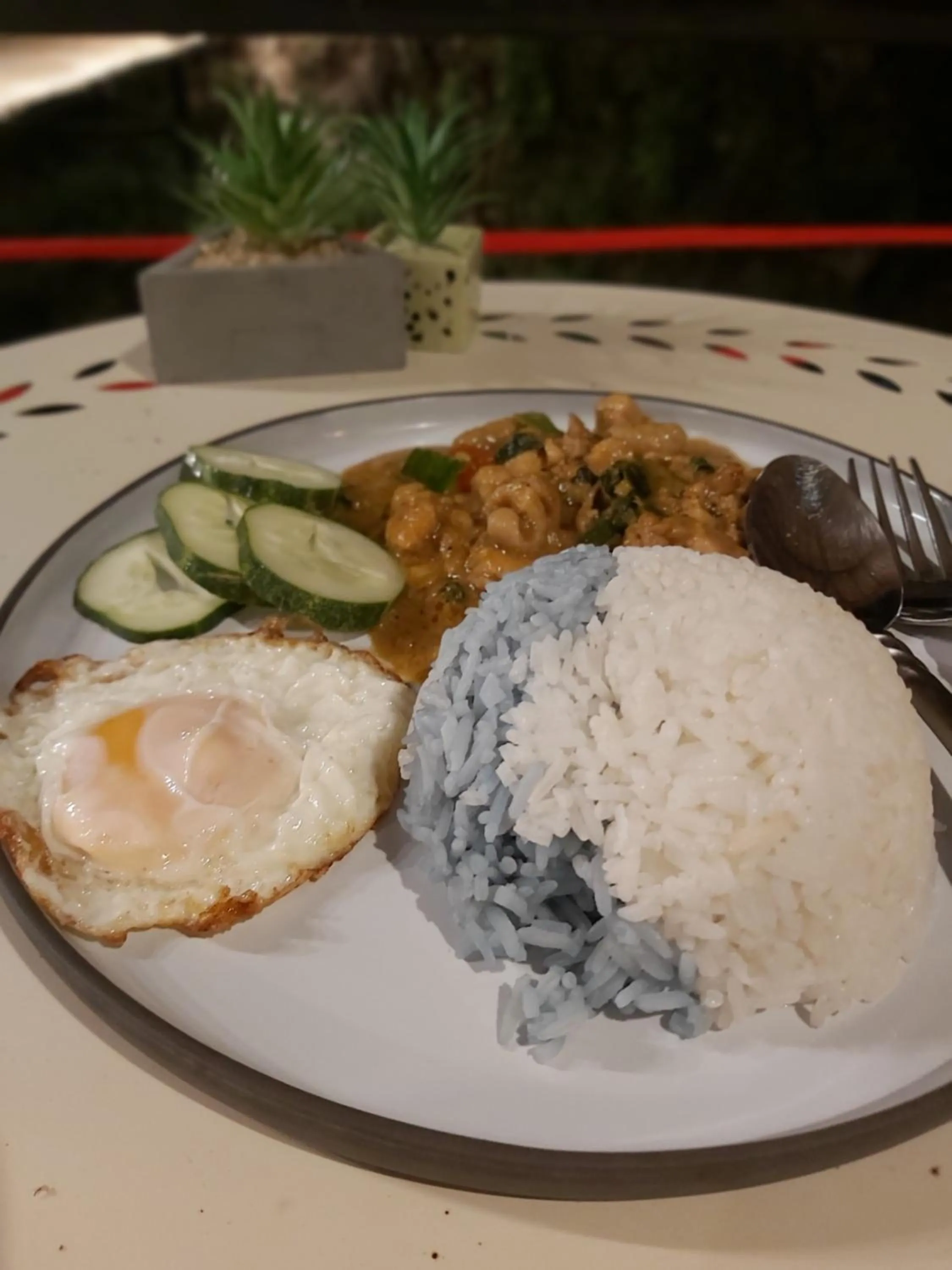 Dinner in มนมณี Monmanee Restaurant & Lodge