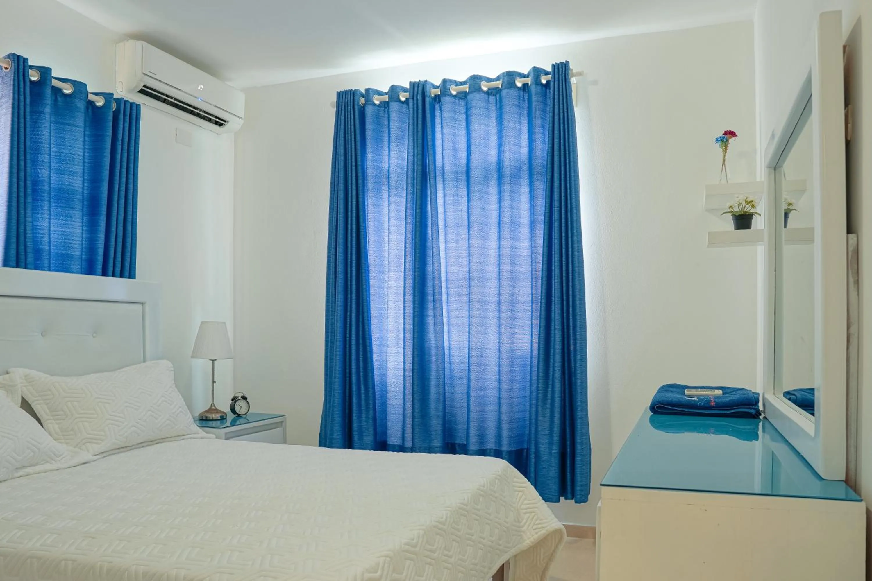 Property building, Bed in Ria Hotel
