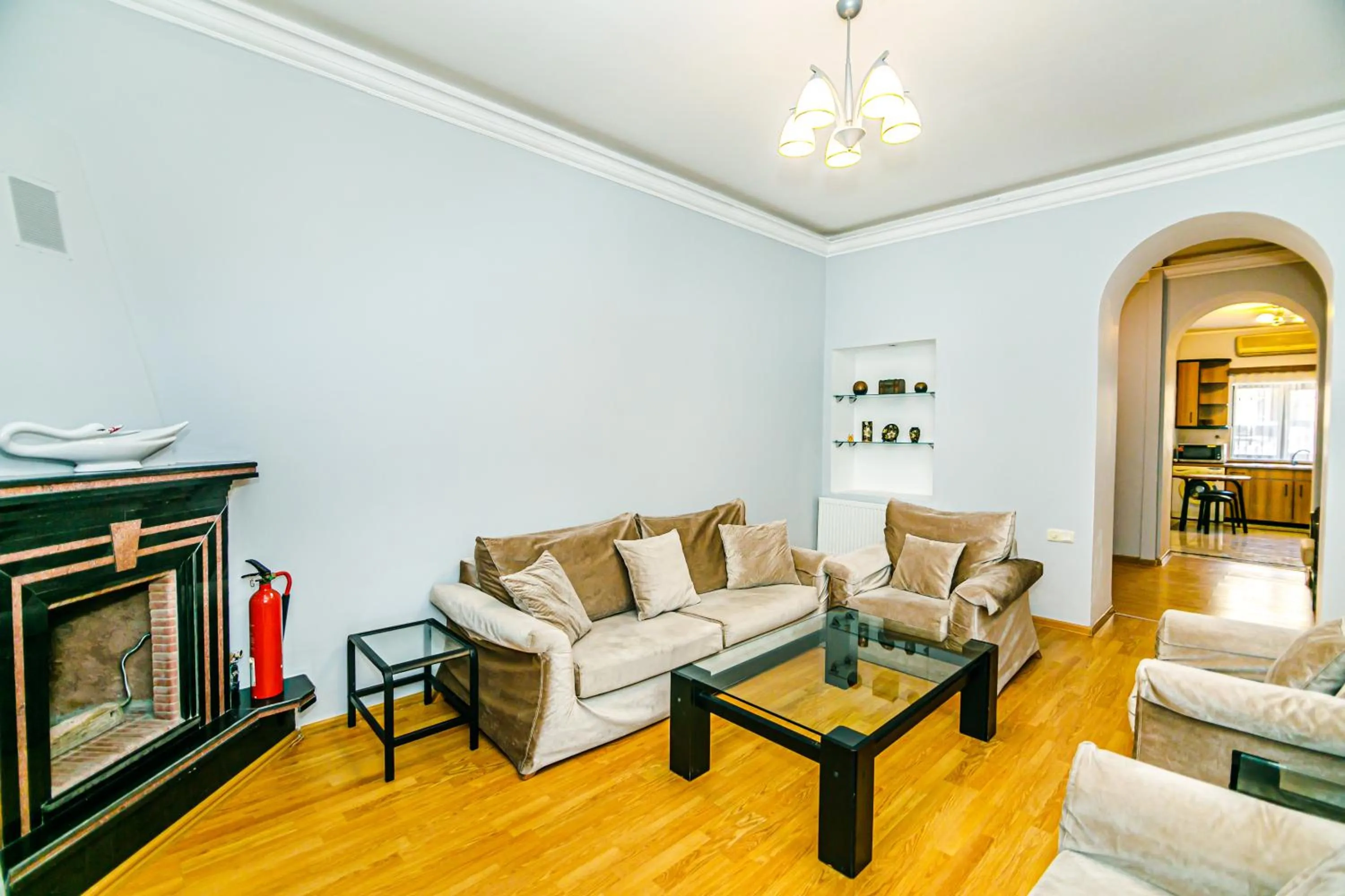 Living room in Azneft Garden Apartment