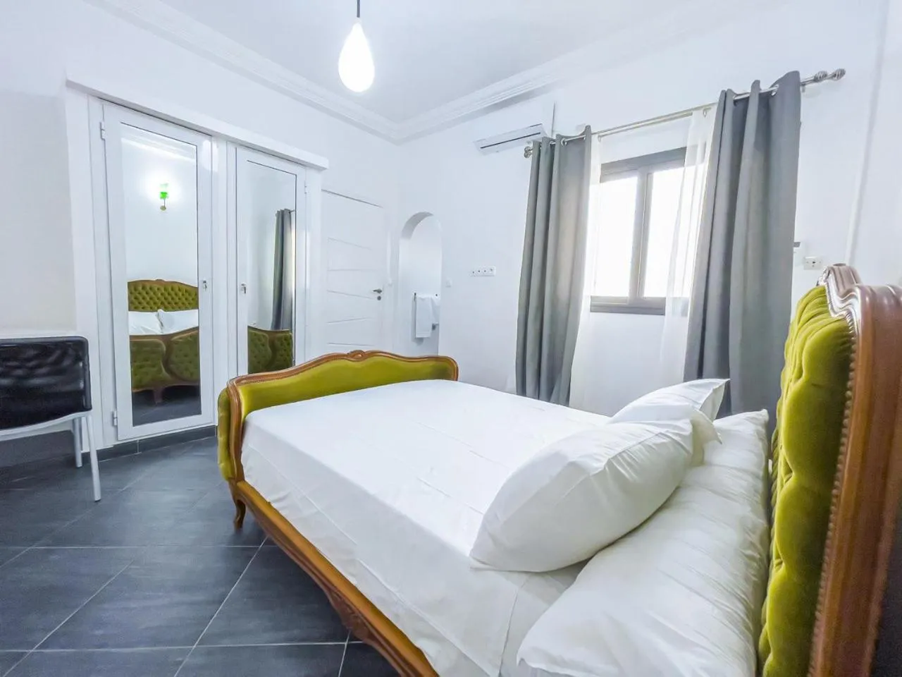 Bed in KAPINGA'S HOUSE