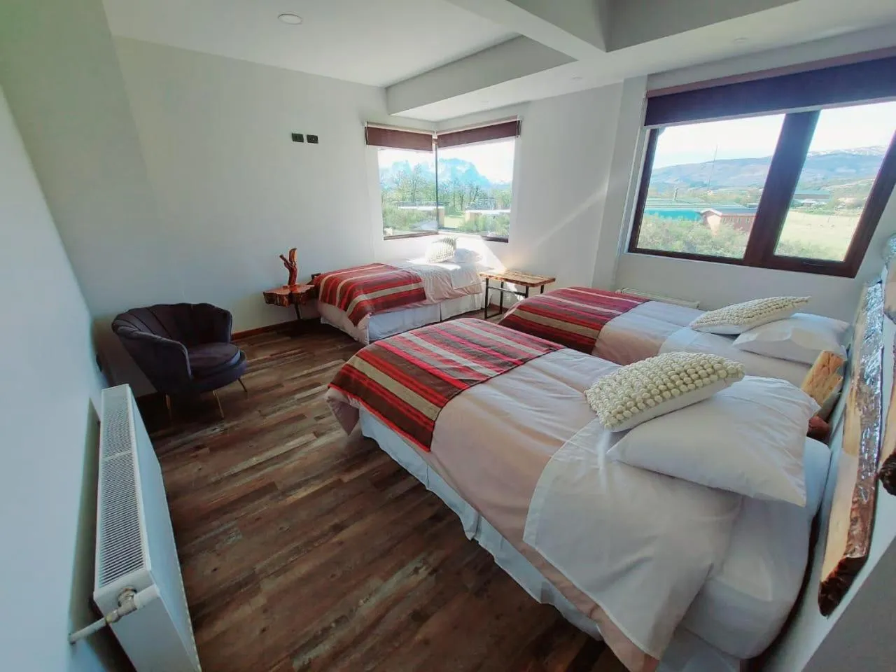 Photo of the whole room, Bed in Morrena Lodge