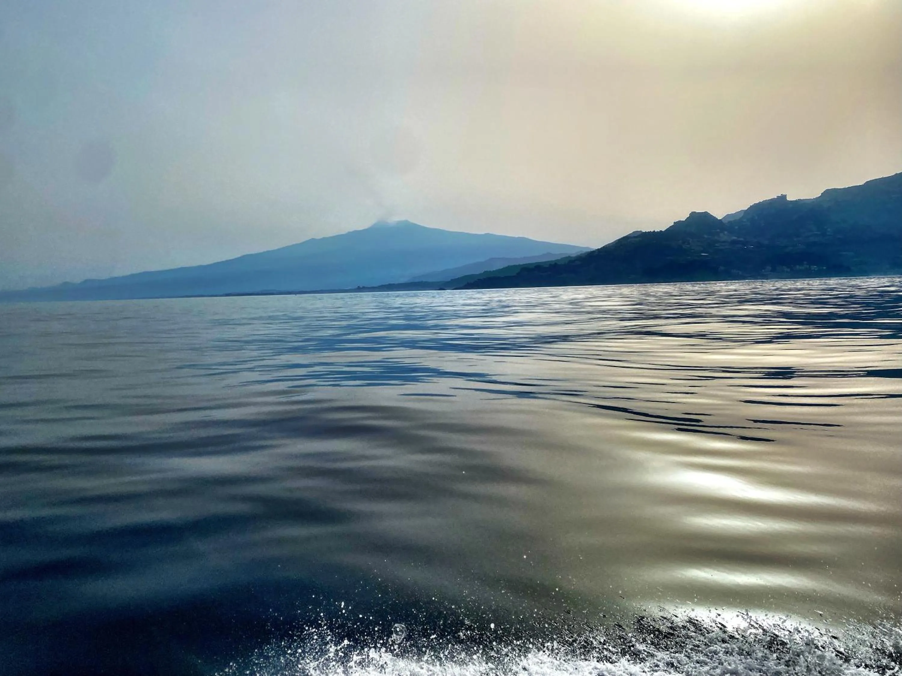 Natural landscape in Blue Marine Taormina