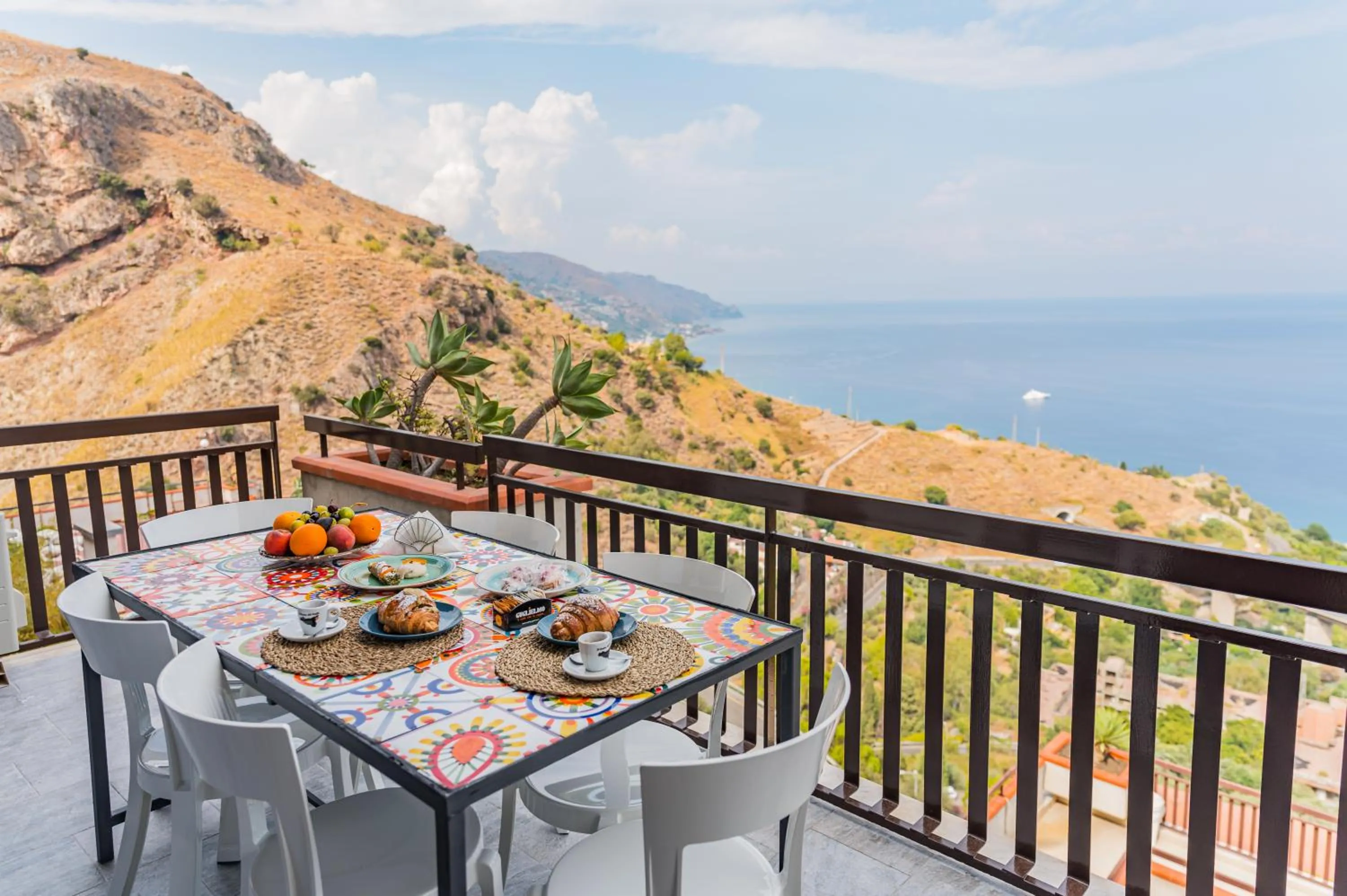 Property building in Blue Marine Taormina