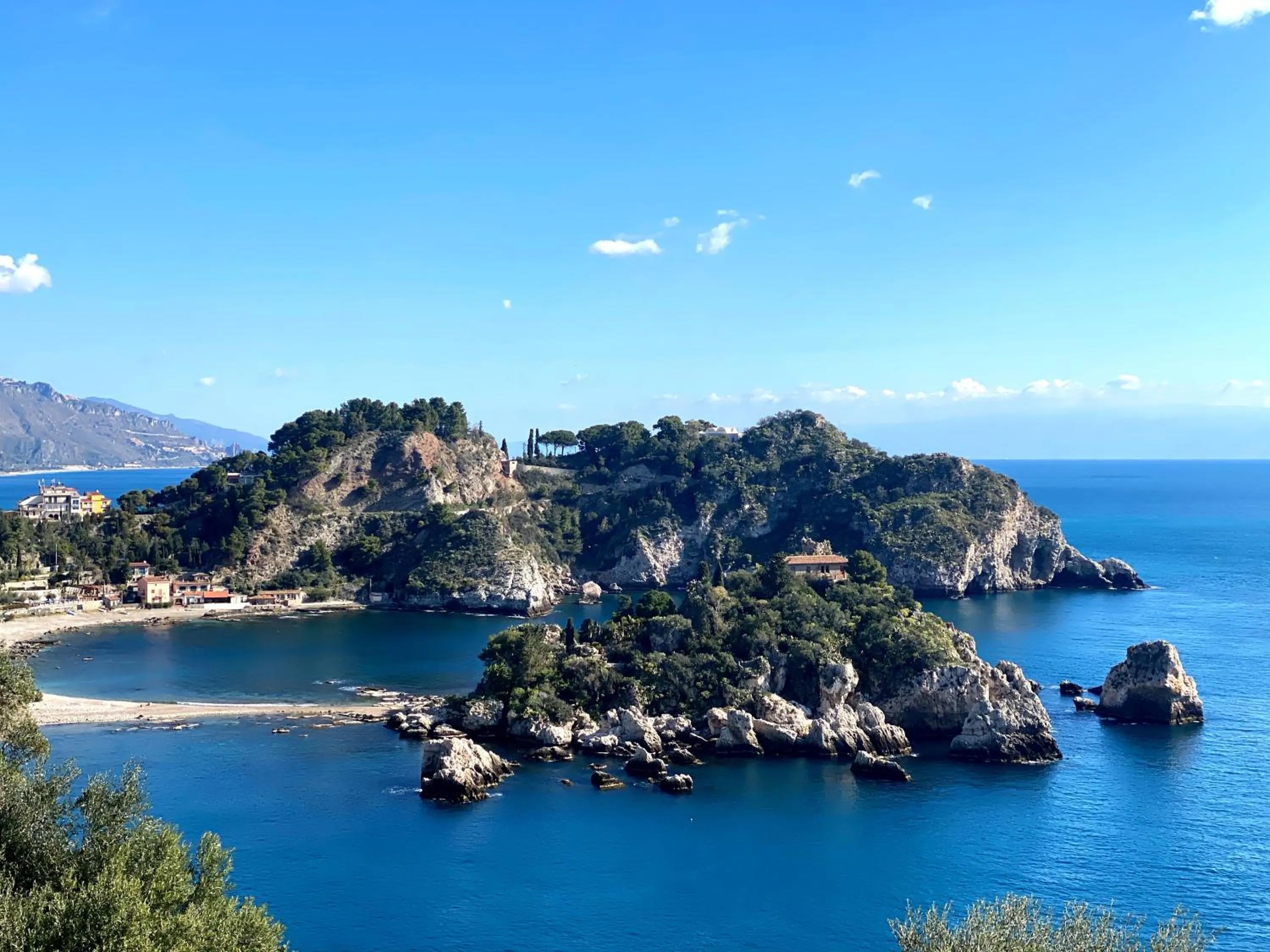 Natural landscape in Blue Marine Taormina