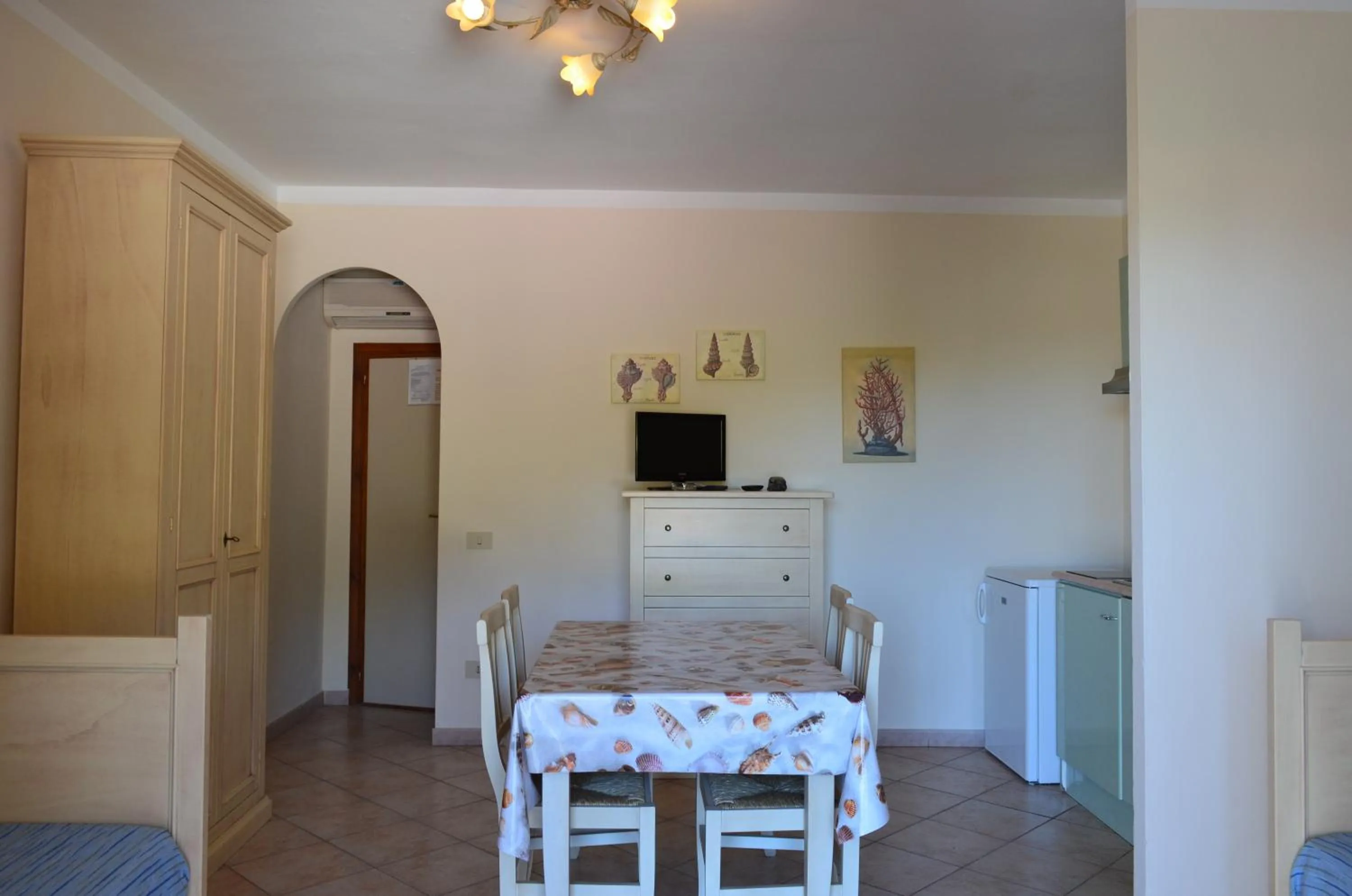 TV and multimedia in Residential Hotel Villaggio Innamorata