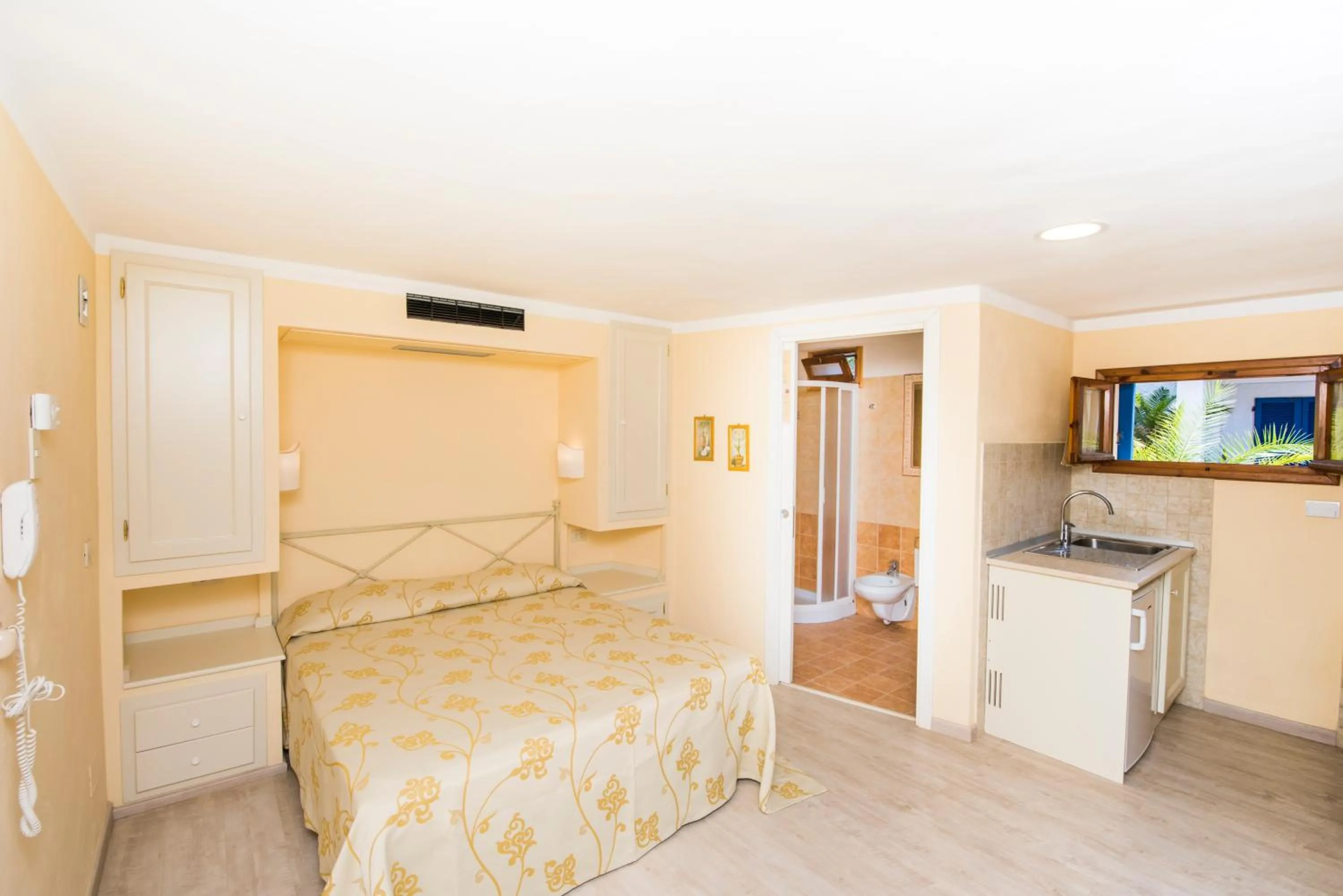 Bed in Residential Hotel Villaggio Innamorata