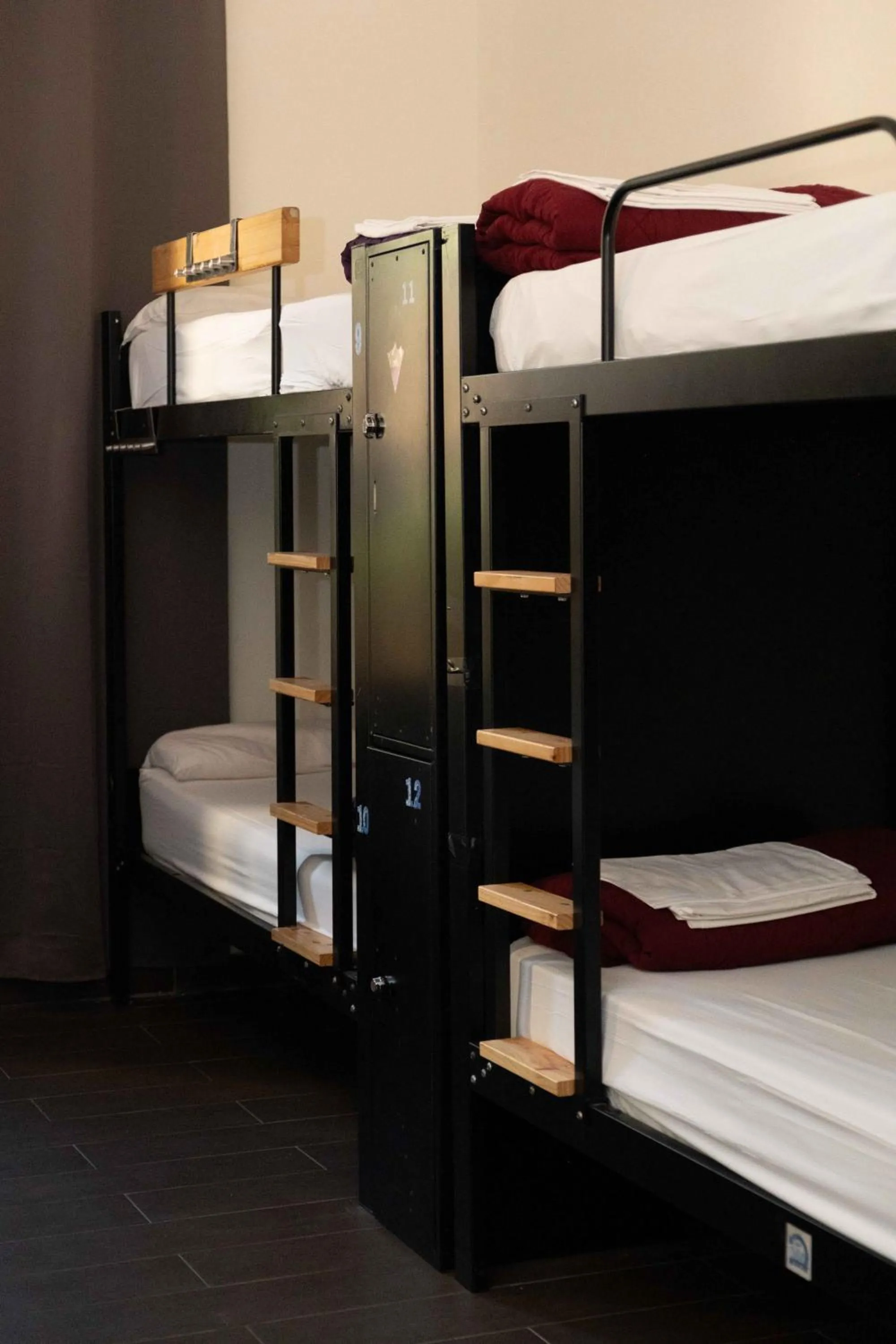 Bedroom, Bed in 360 Hostel Borne