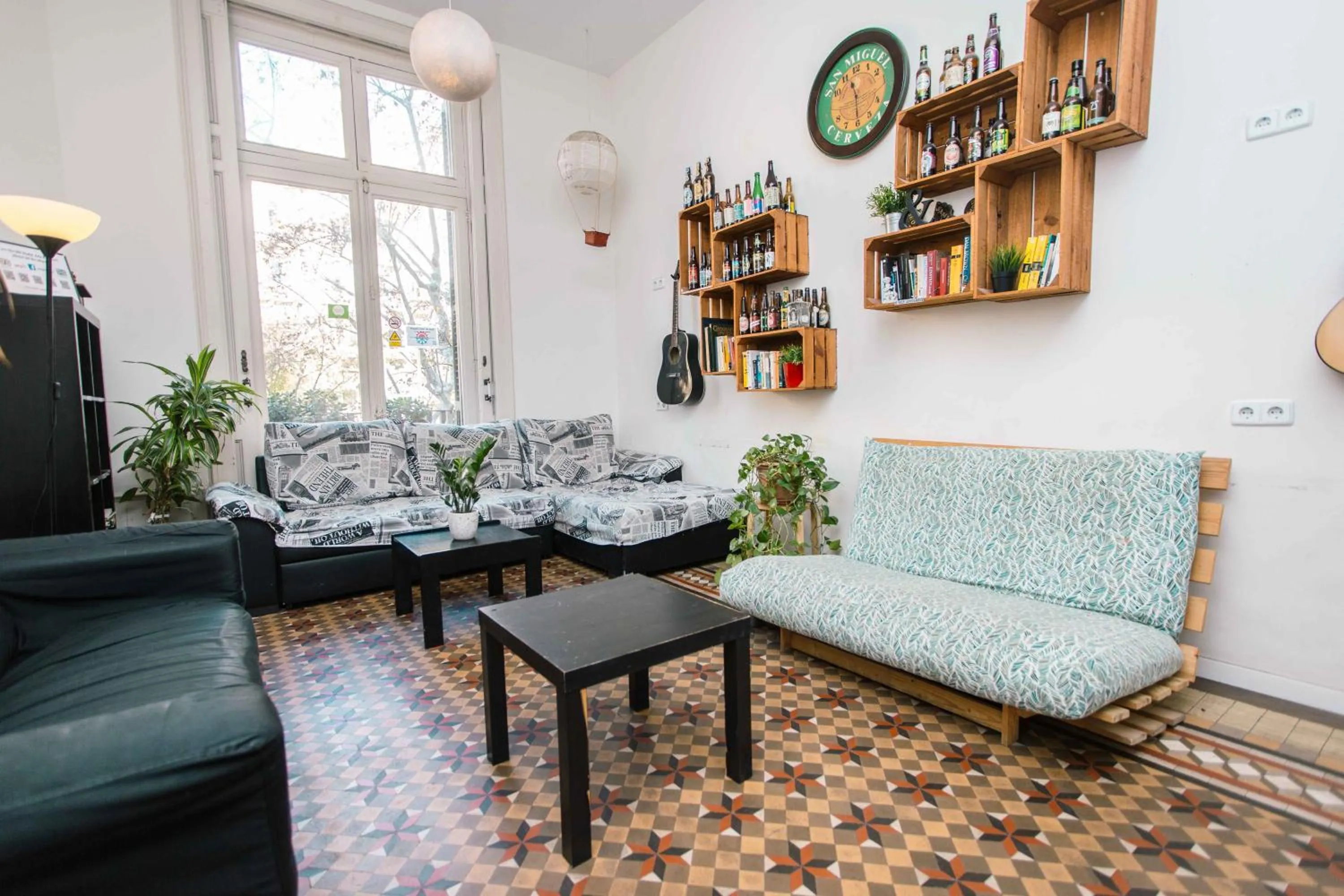 Living room in 360 Hostel Borne