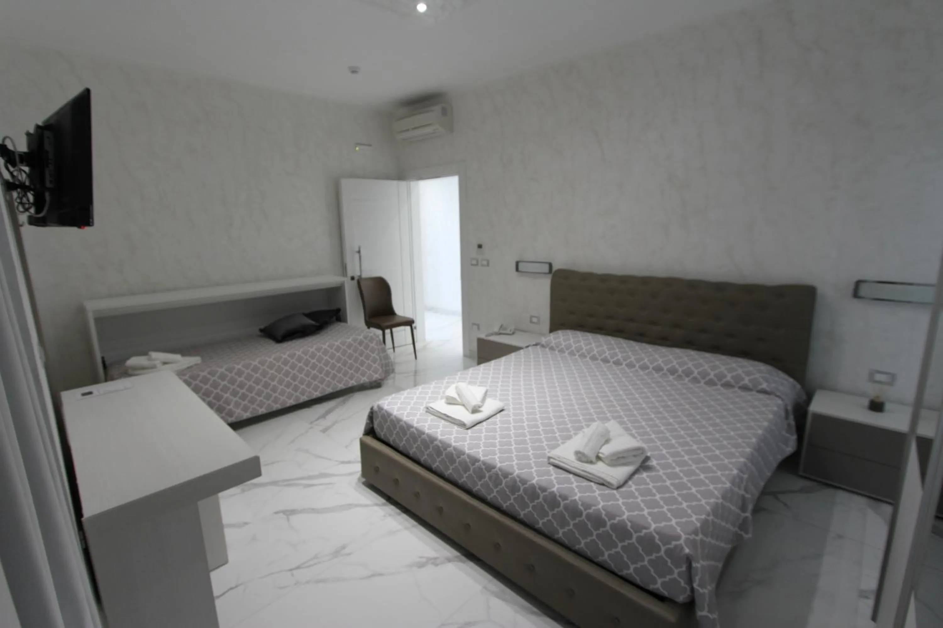 Bed in Hotel Presidente