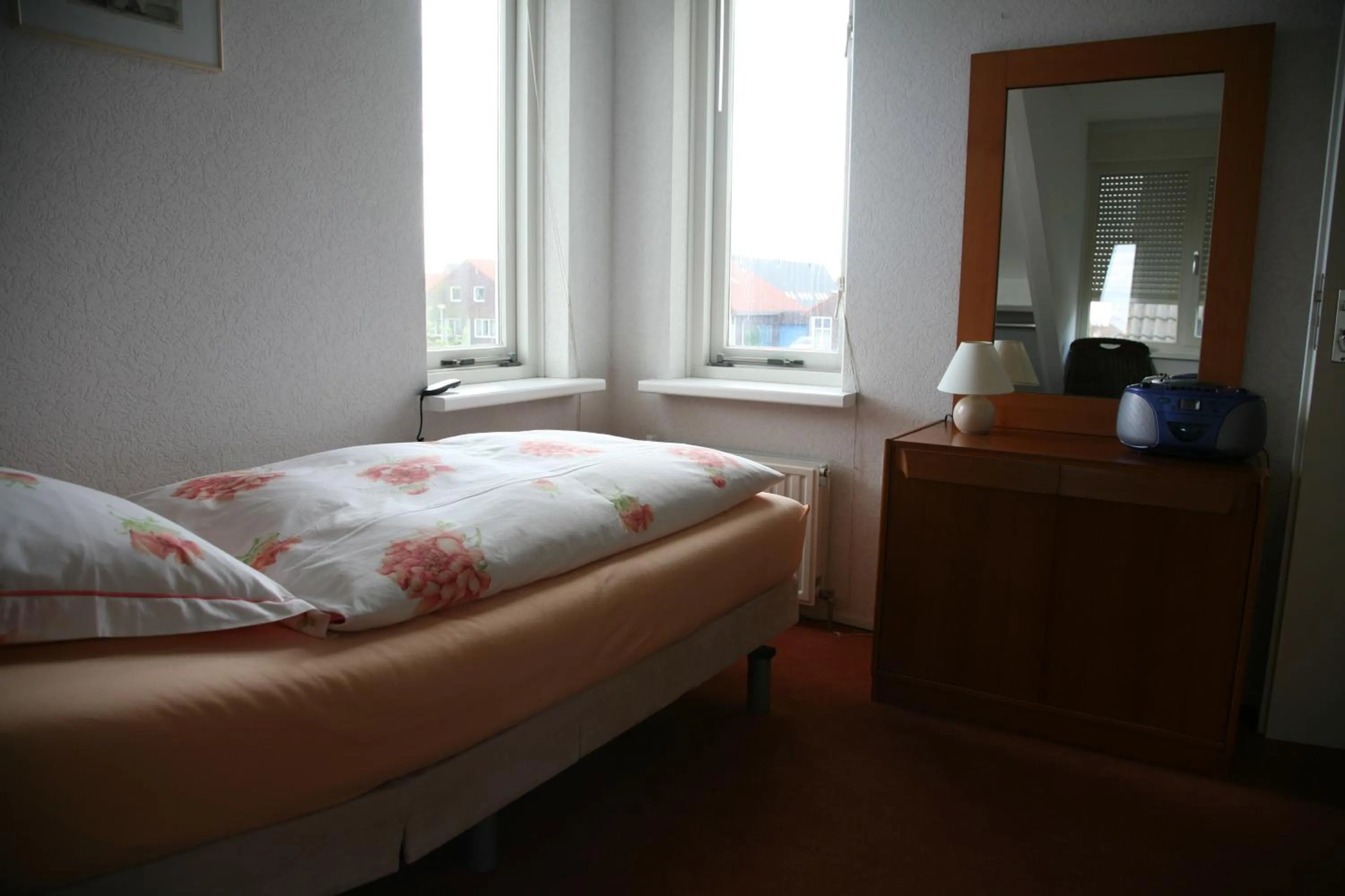 Bed in B&B Korendijk