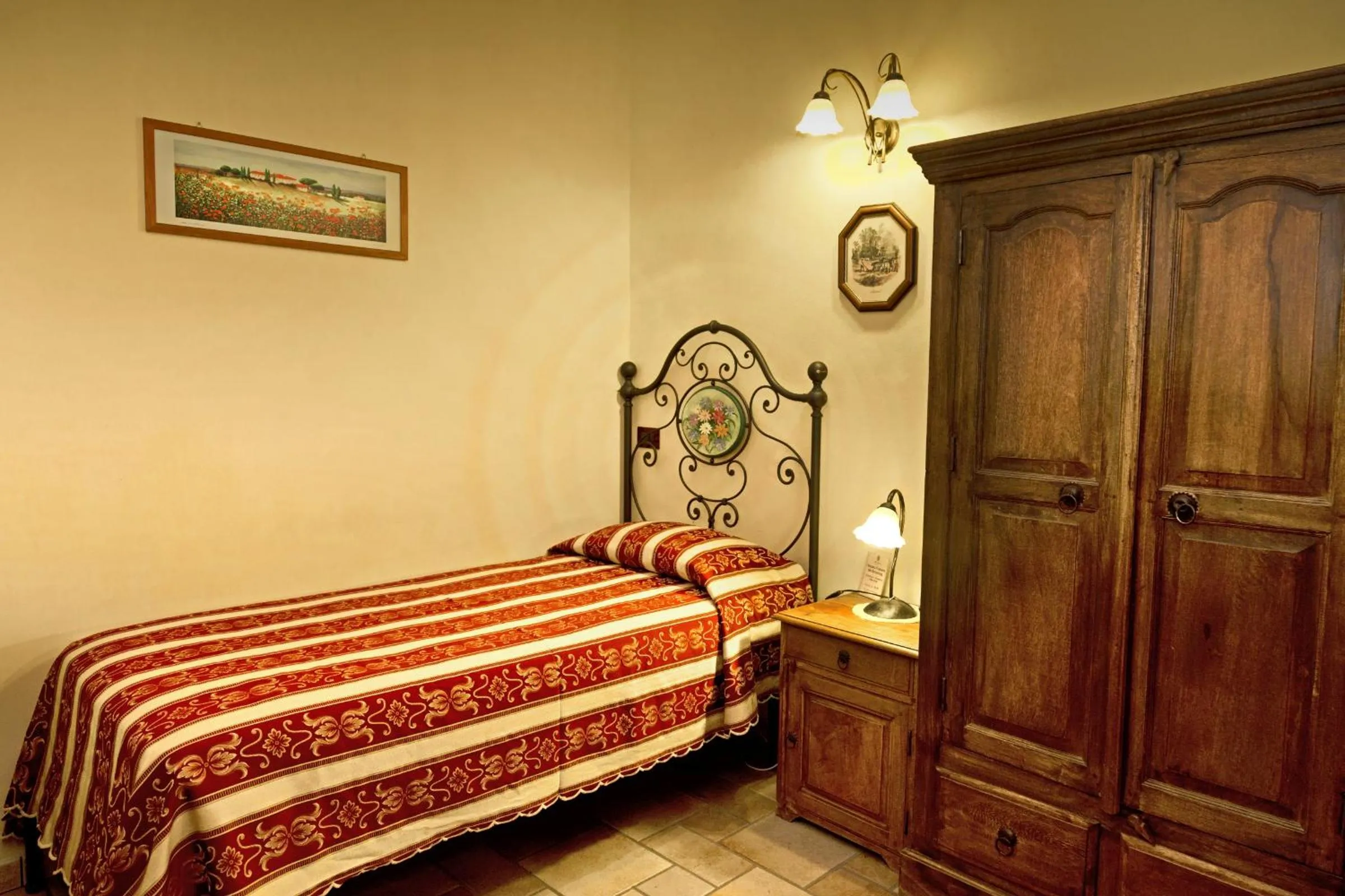 Bedroom in Hotel Antico Casale