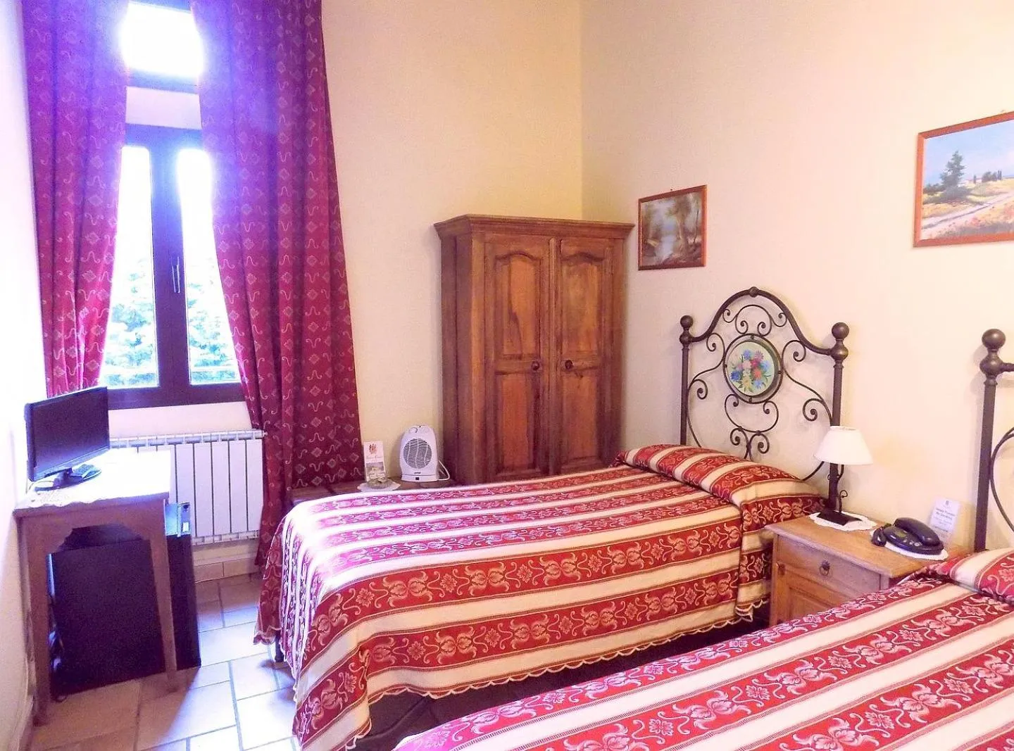 Photo of the whole room in Hotel Antico Casale