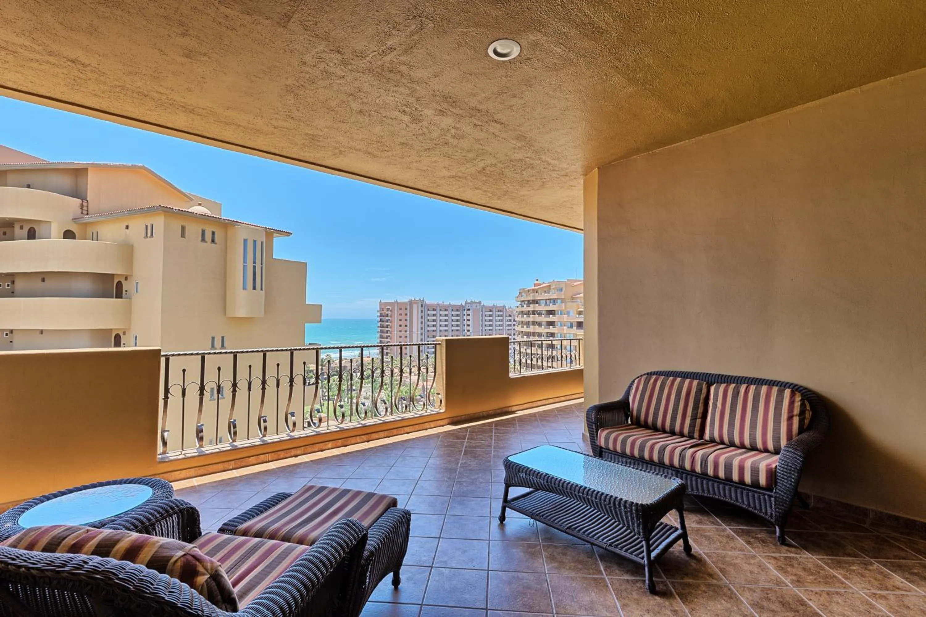 Balcony/Terrace in Bella Sirena 601-B -Stylish Condo in Oceanfront Resort