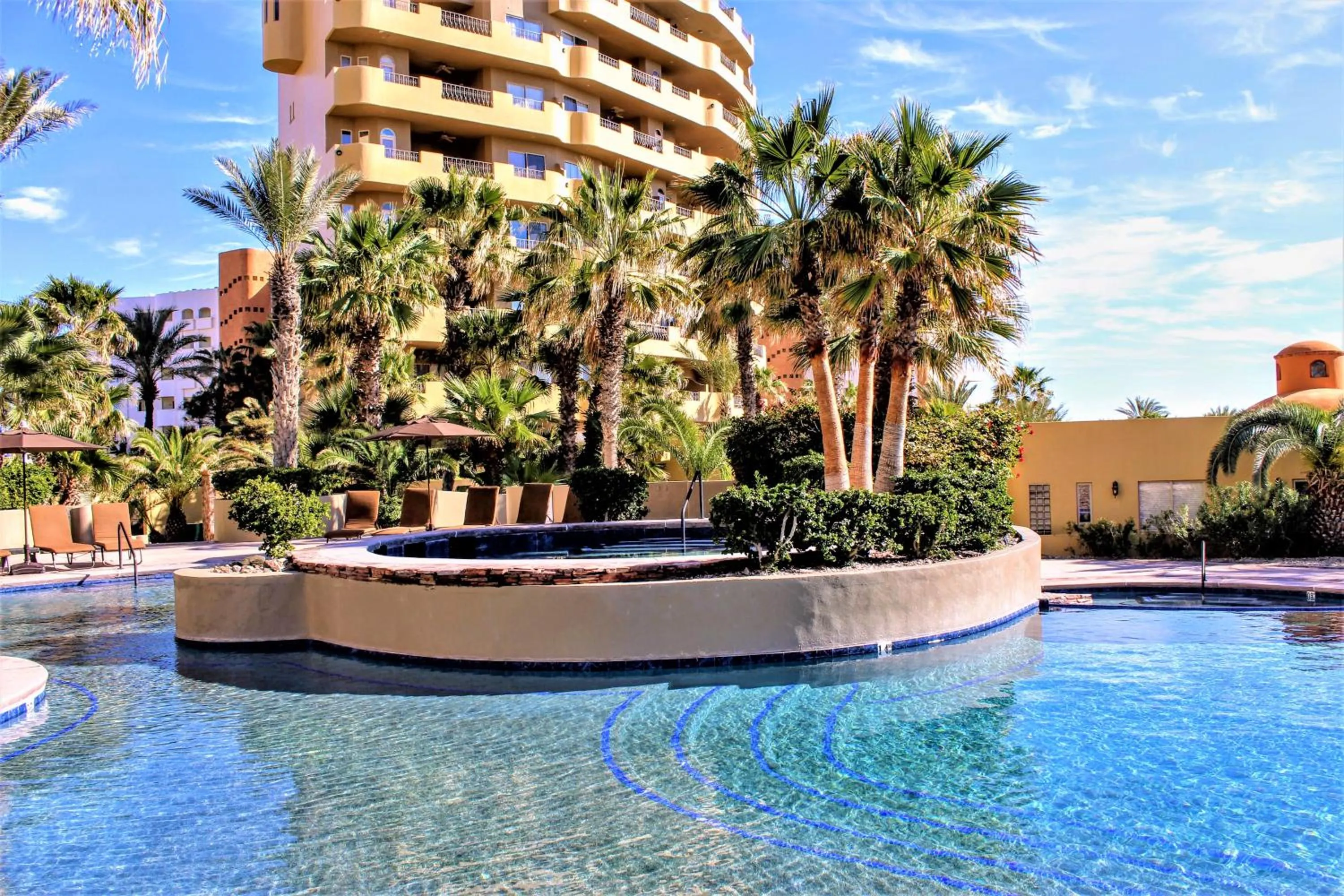Garden in Bella Sirena 601-B -Stylish Condo in Oceanfront Resort