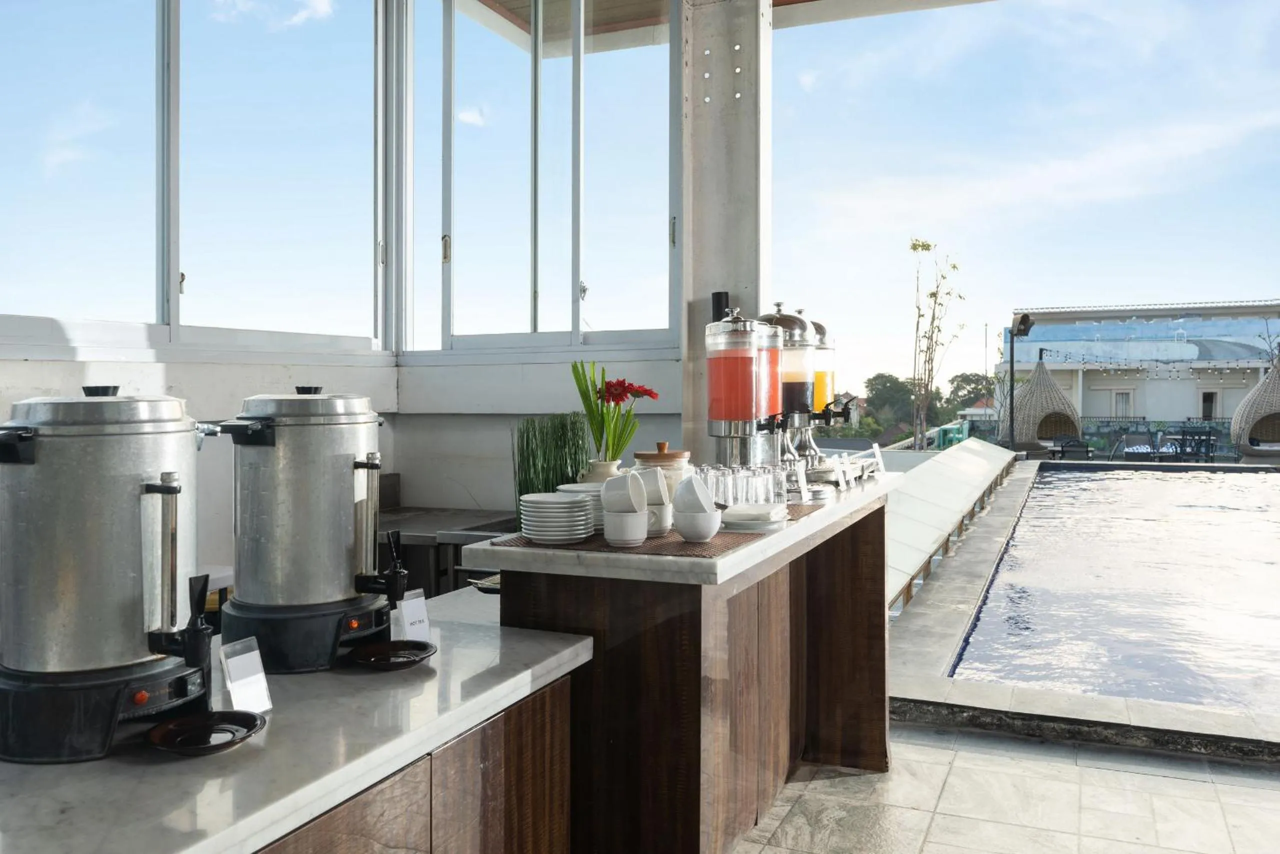 Breakfast in Boss Legian Hotel Powered by Archipelago