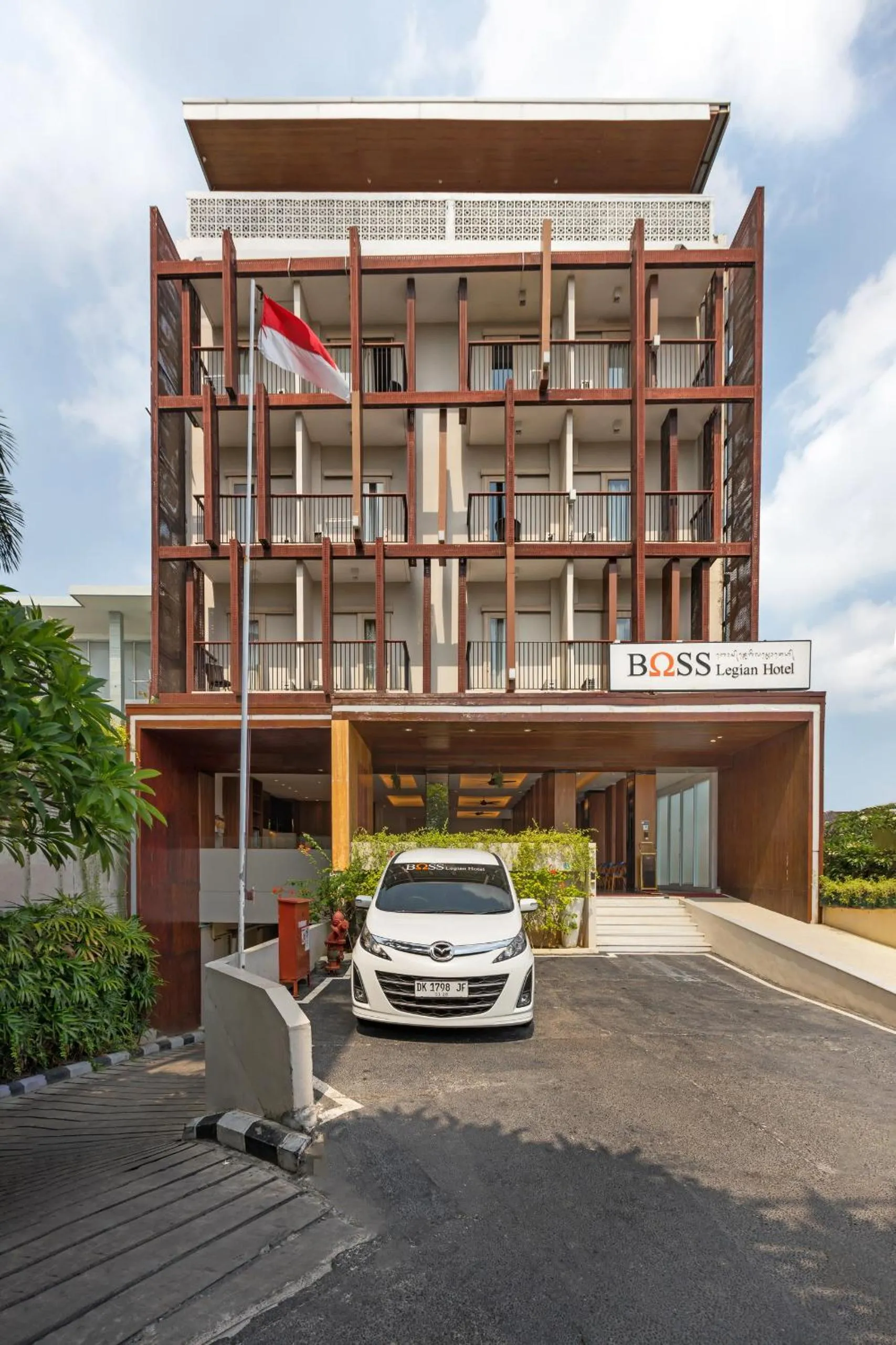Property building in Boss Legian Hotel Powered by Archipelago