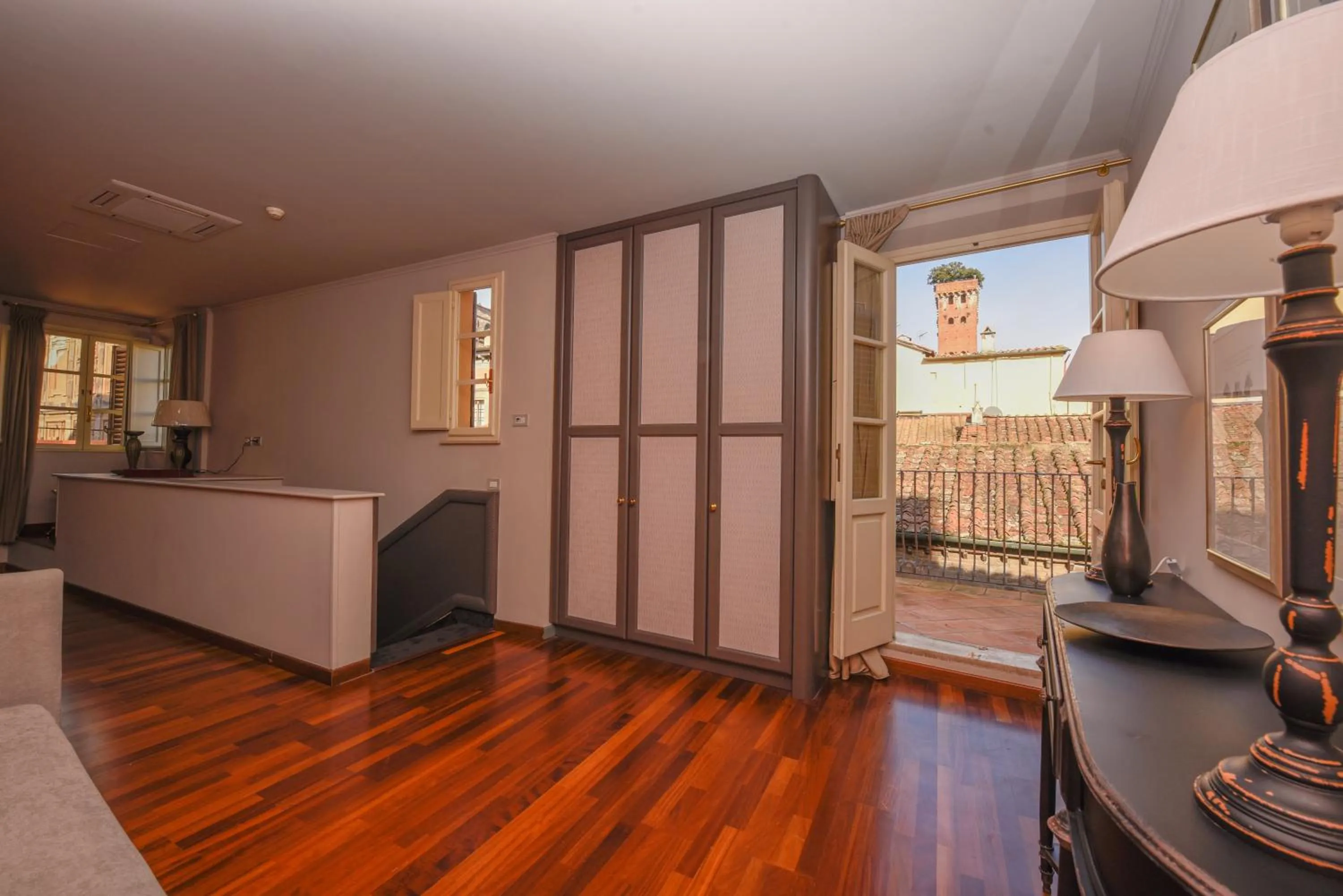 Seating area in The Tuscanian Hotel