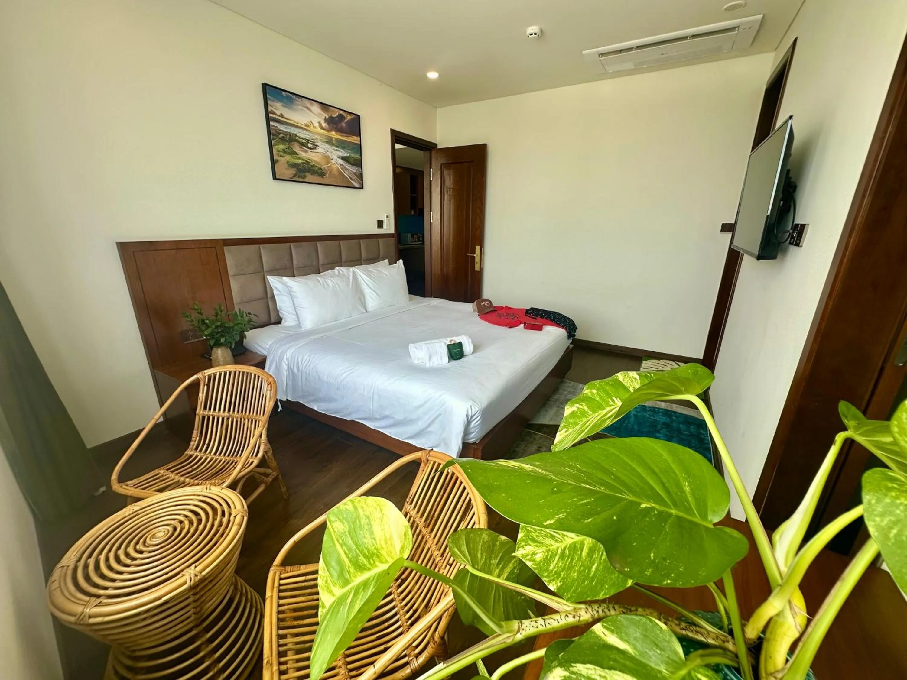 Bedroom, Bed in Century Hotel Da Nang