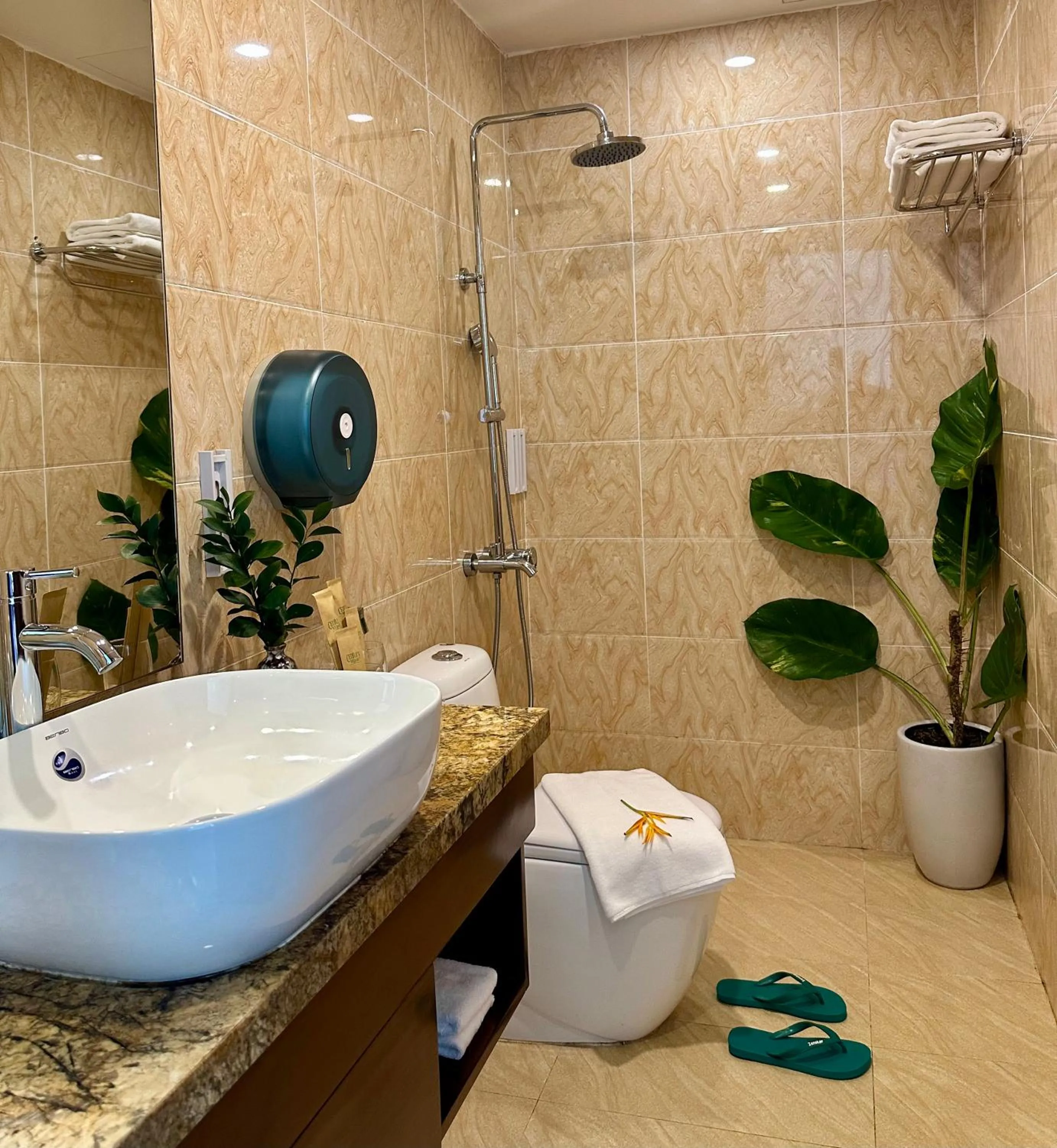 Bathroom in Century Hotel Da Nang