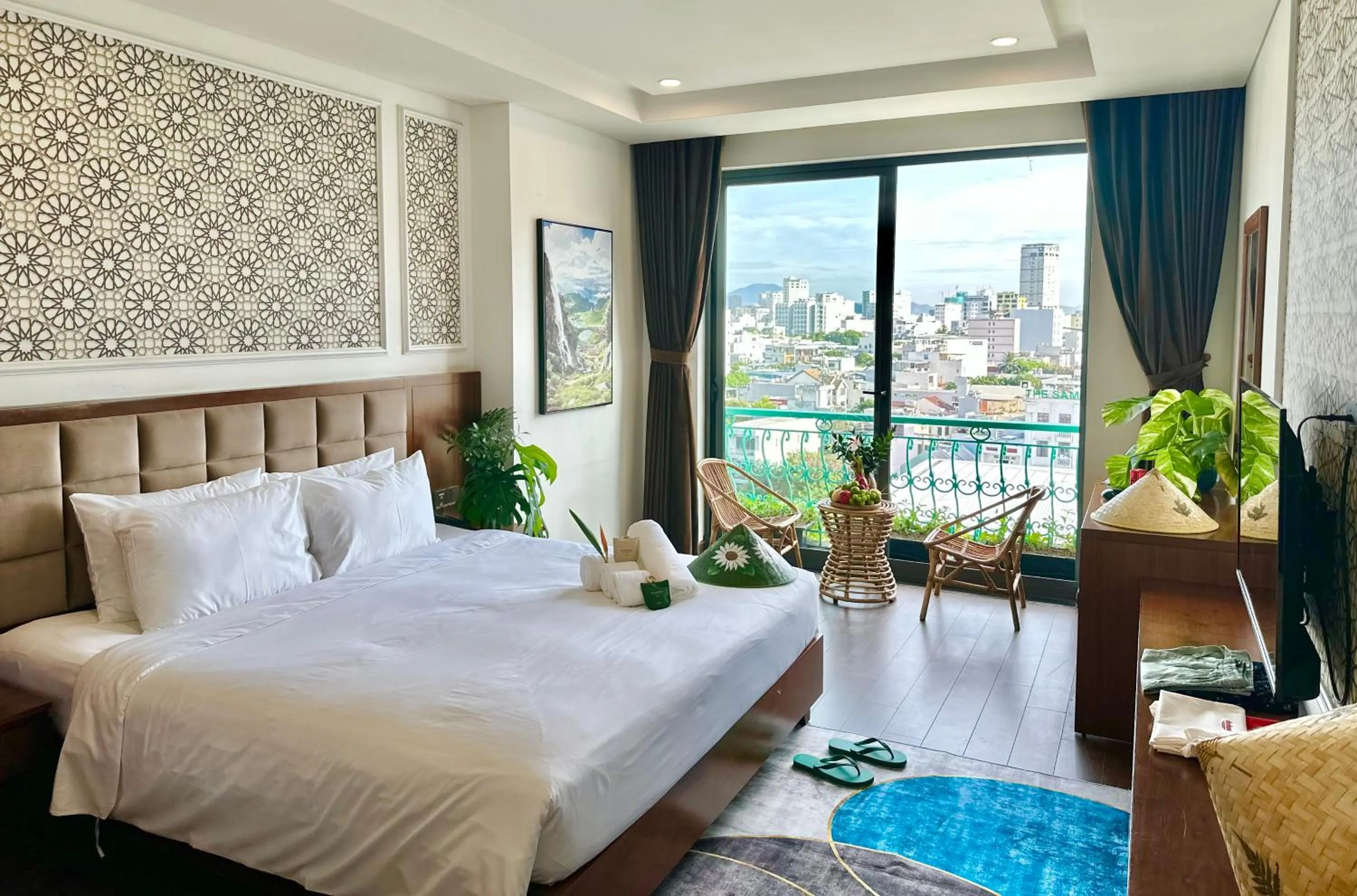 Bedroom, Bed in Century Hotel Da Nang