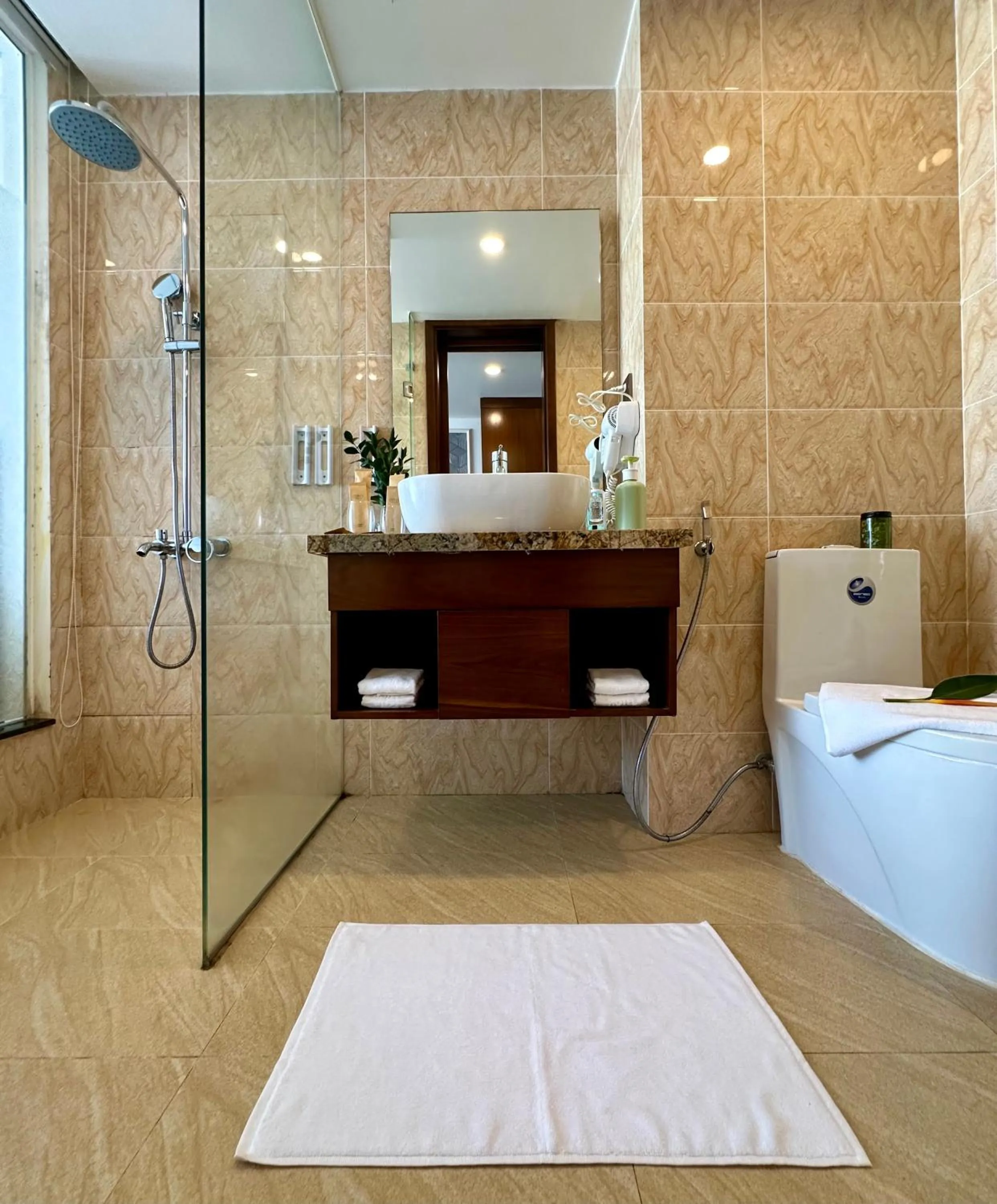 Shower, Bed in Century Hotel Da Nang