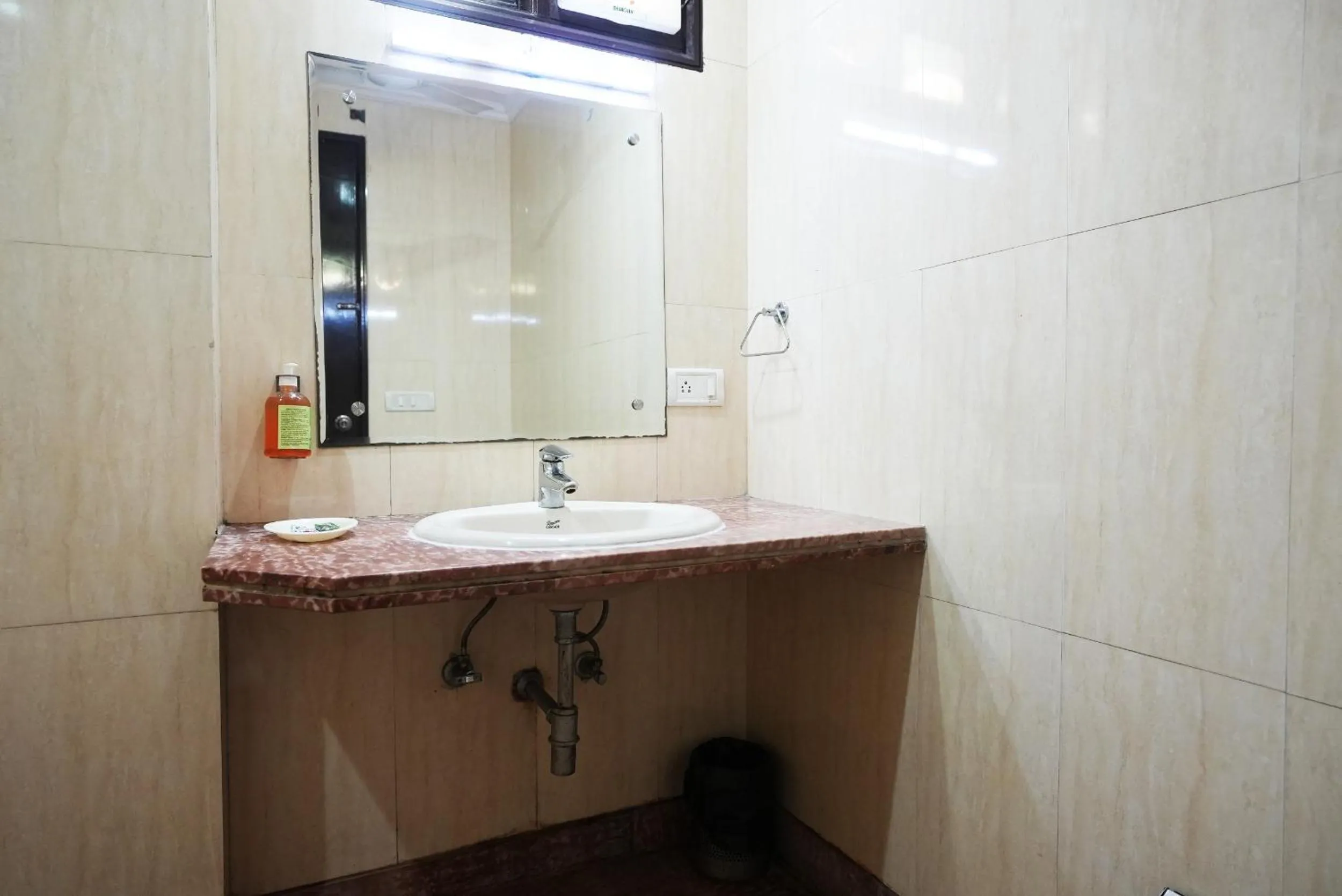 Shower in Hotel S & B East Inn - Patel Nagar