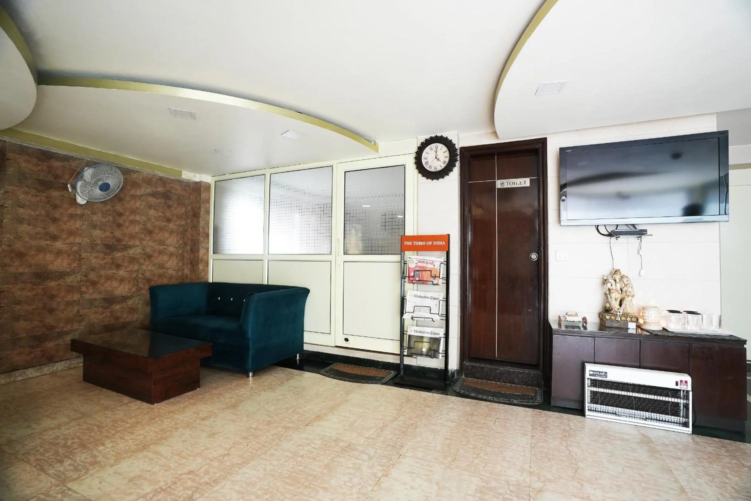 Lobby or reception in Hotel S & B East Inn - Patel Nagar