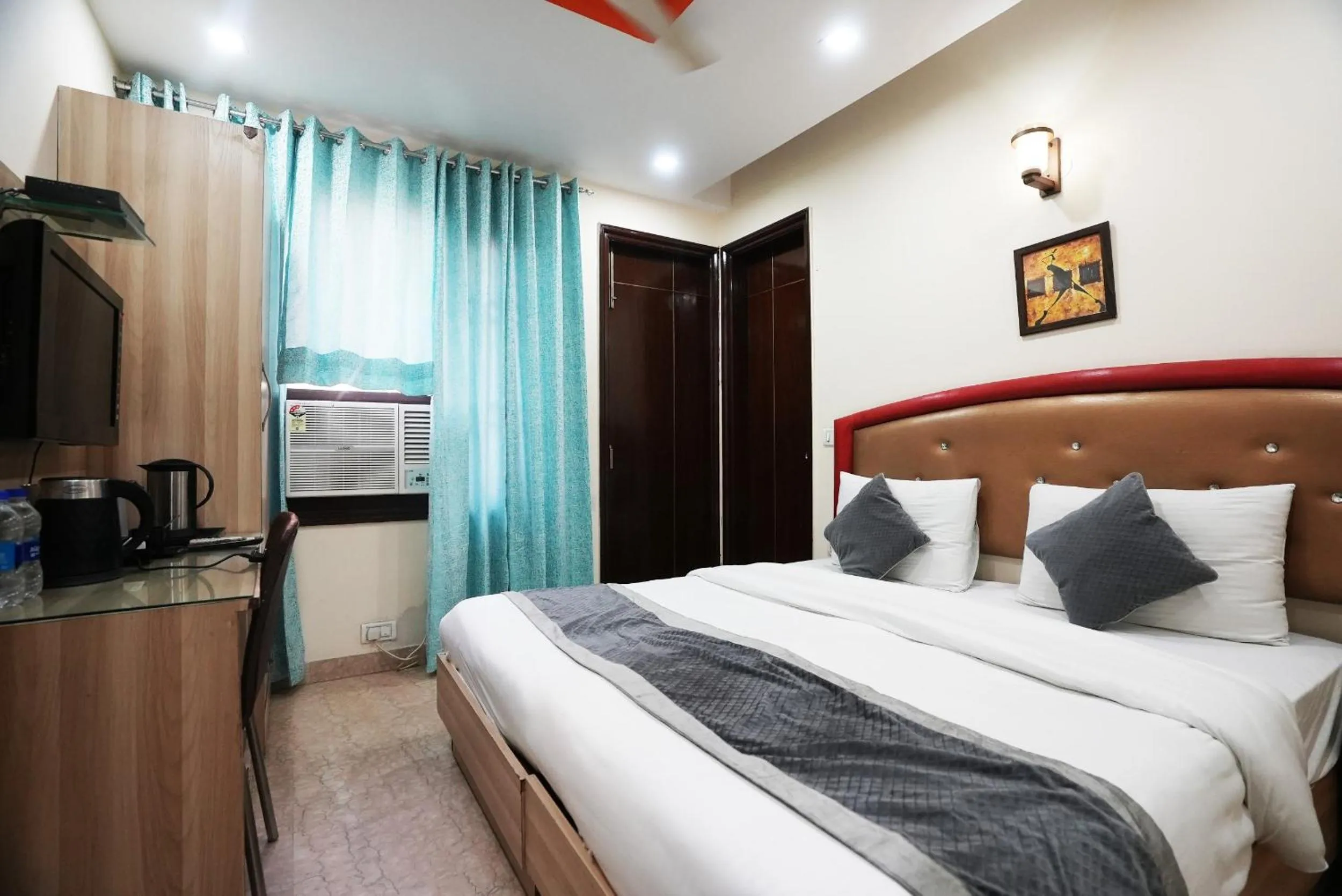 Bedroom, Bed in Hotel S & B East Inn - Patel Nagar