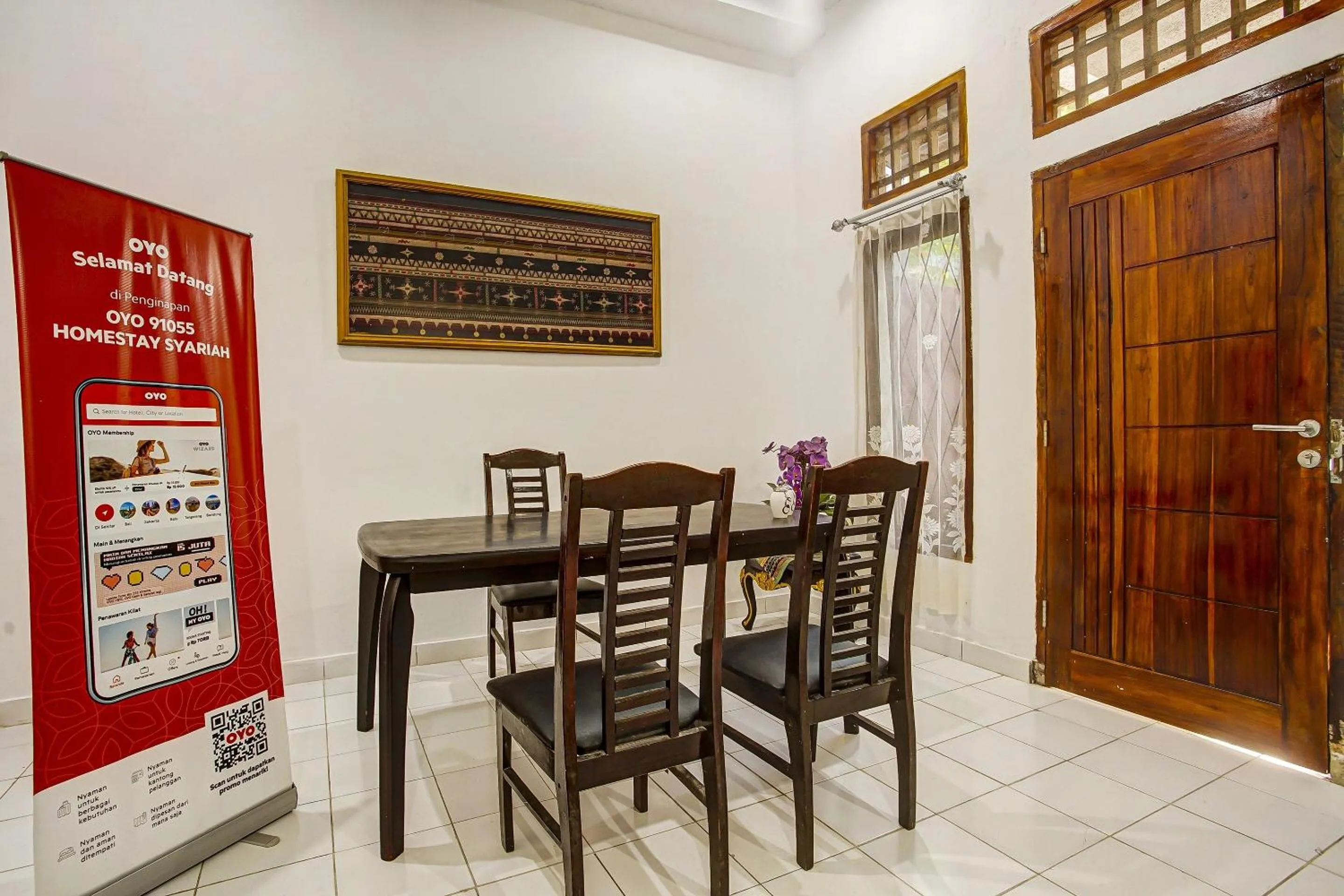 Lobby or reception in Hotel O Homestay Syariah