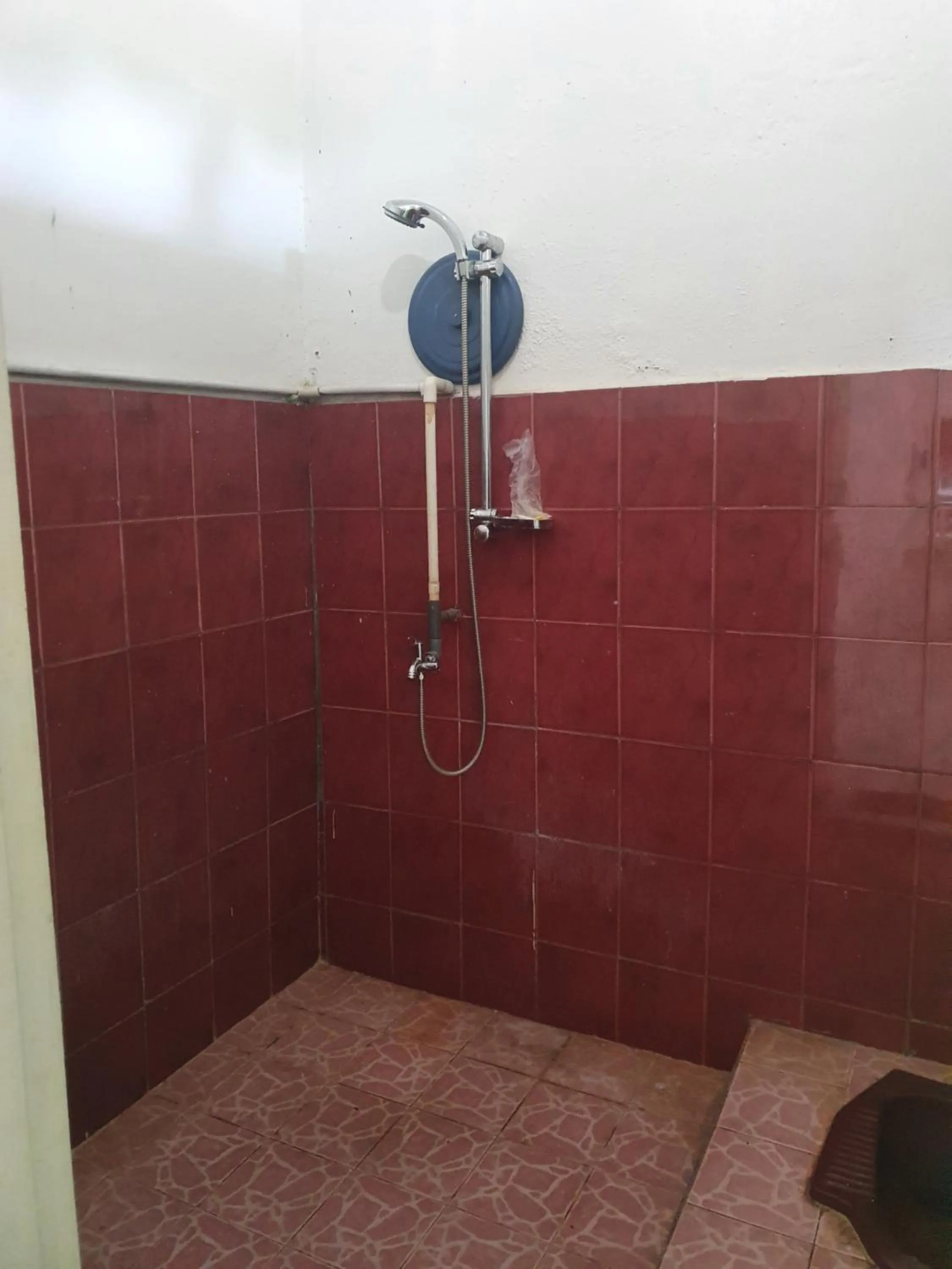 Bathroom in Hotel O Losmen Bunda Arema