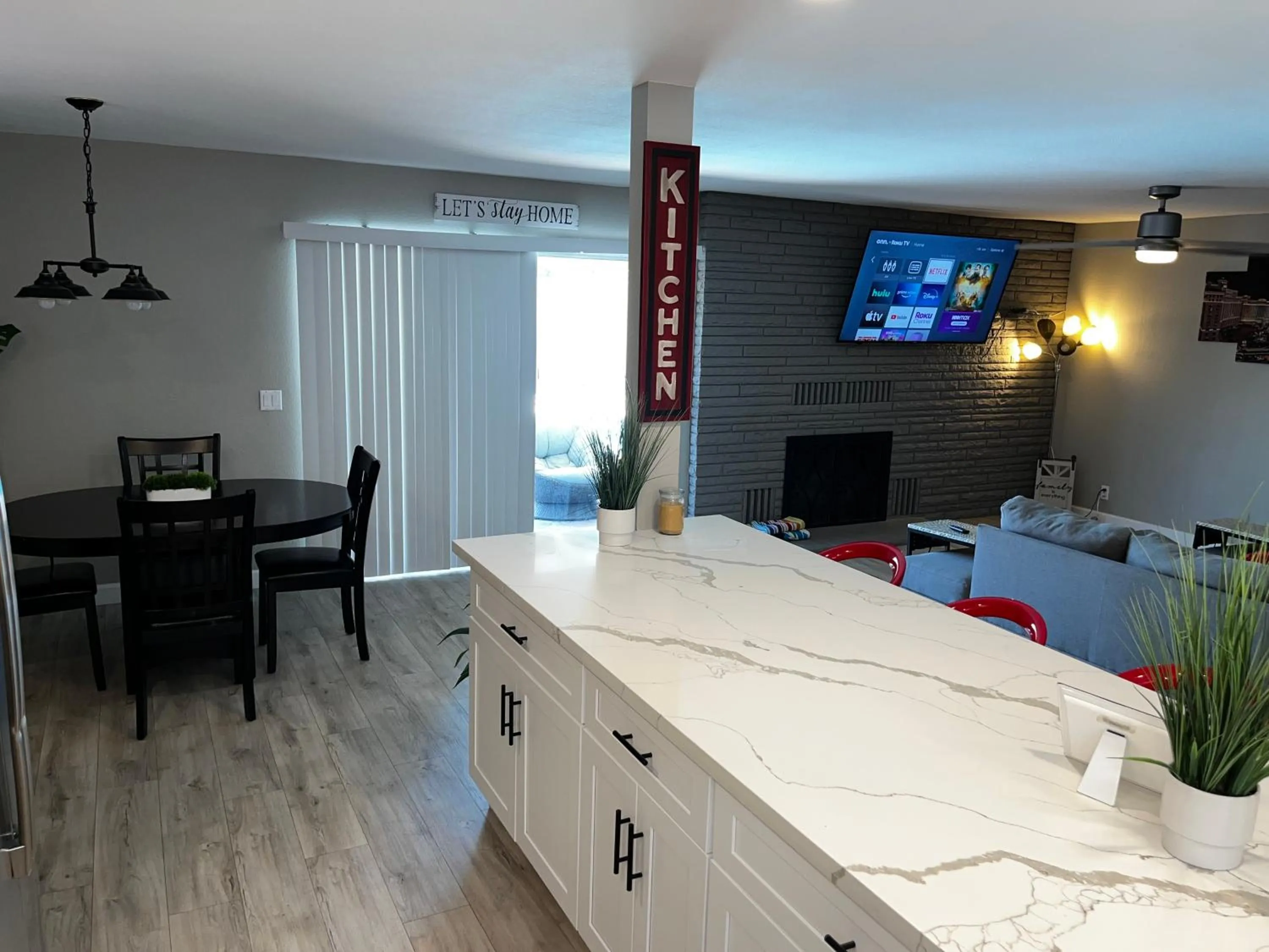 Dining area in SU CASA ES MI CASA