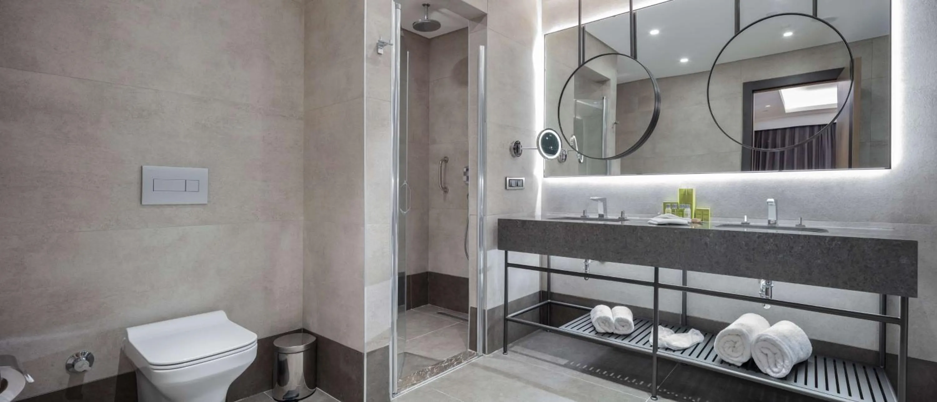 Bathroom in Doubletree By Hilton Canakkale