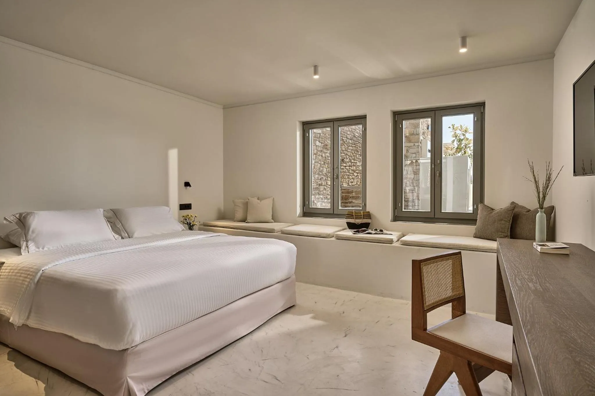 Bedroom, Bed in Ios Grand Pool Suites