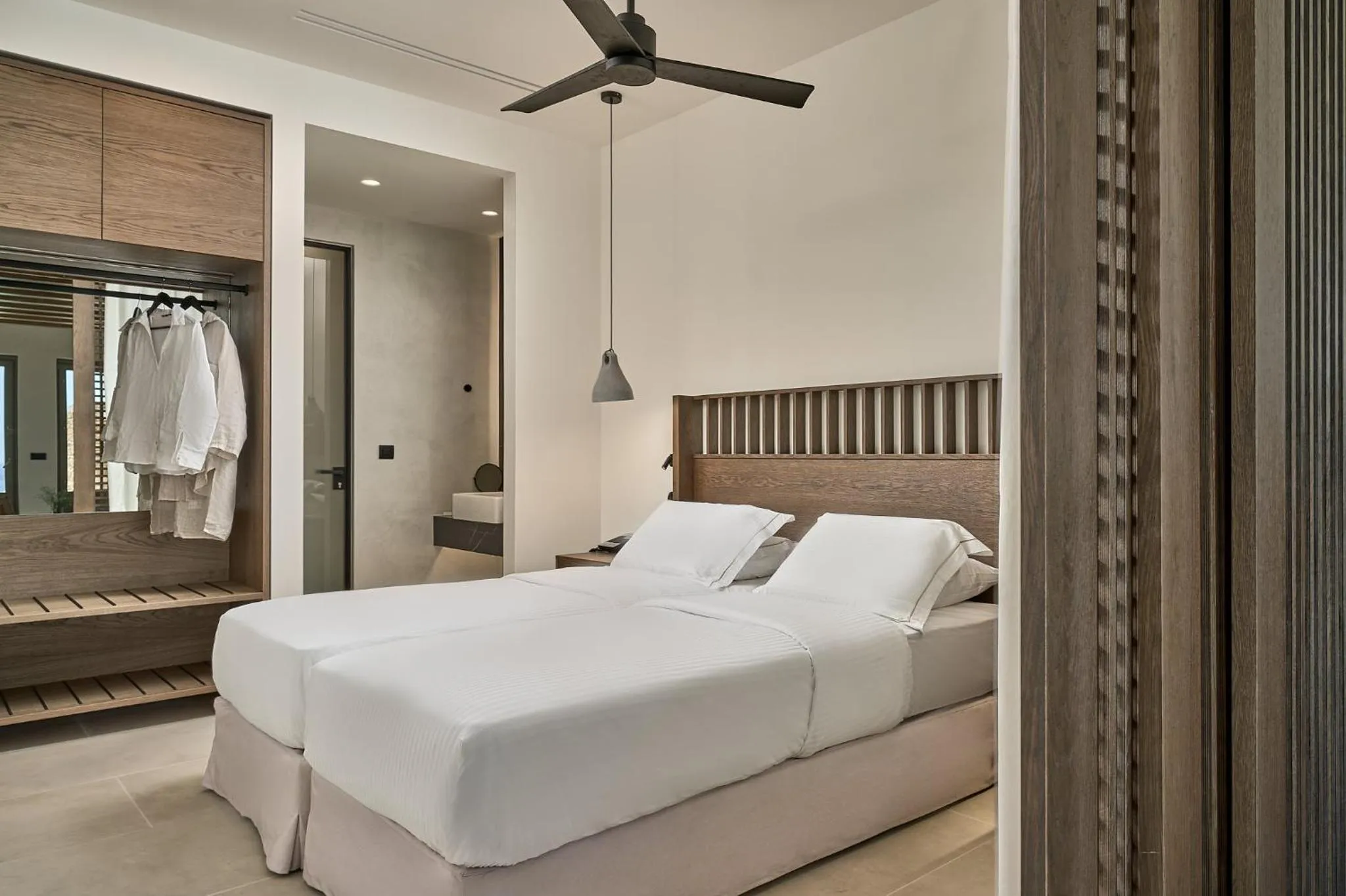 Bedroom, Bed in Ios Grand Pool Suites