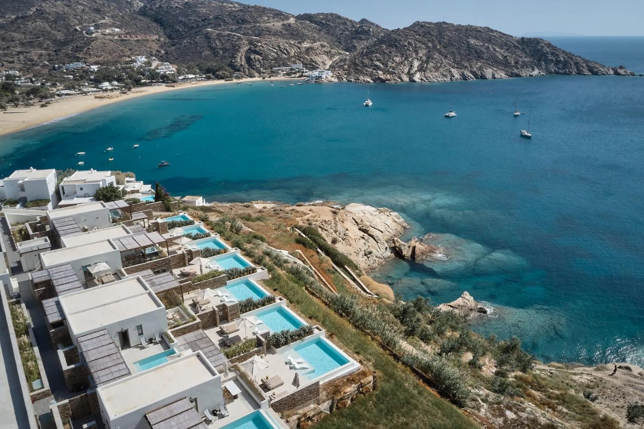 Property building in Ios Grand Pool Suites