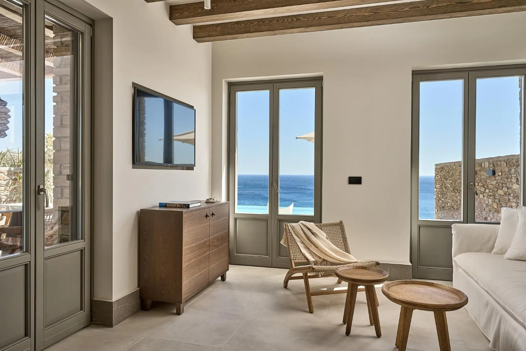 Living room in Ios Grand Pool Suites