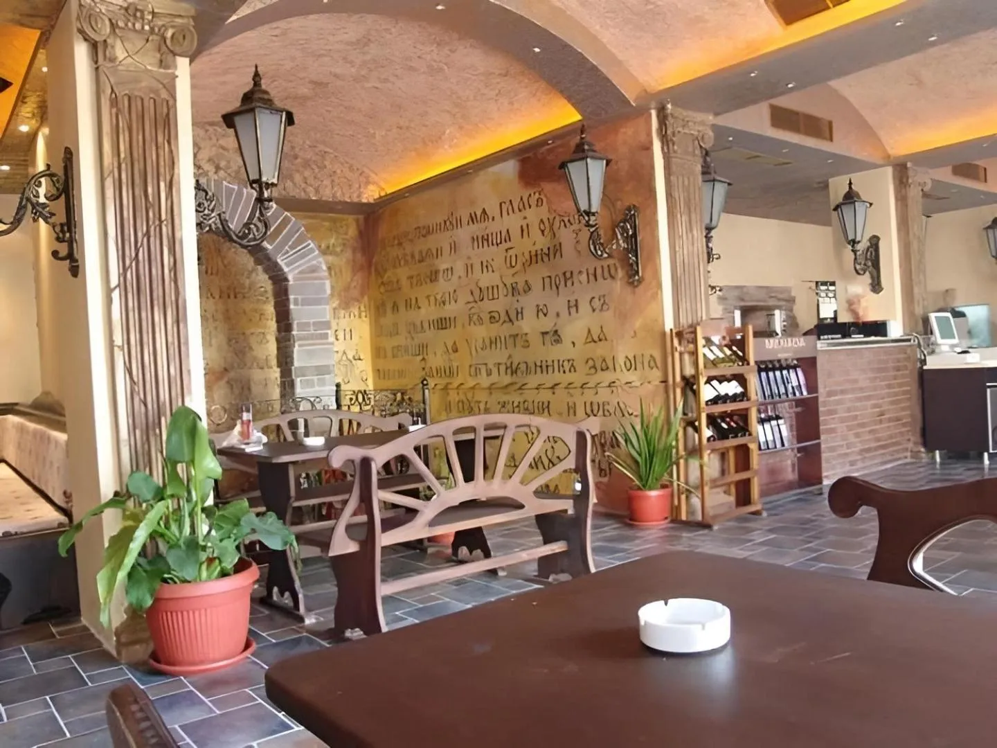 Restaurant/places to eat in Hotel Brilliantin