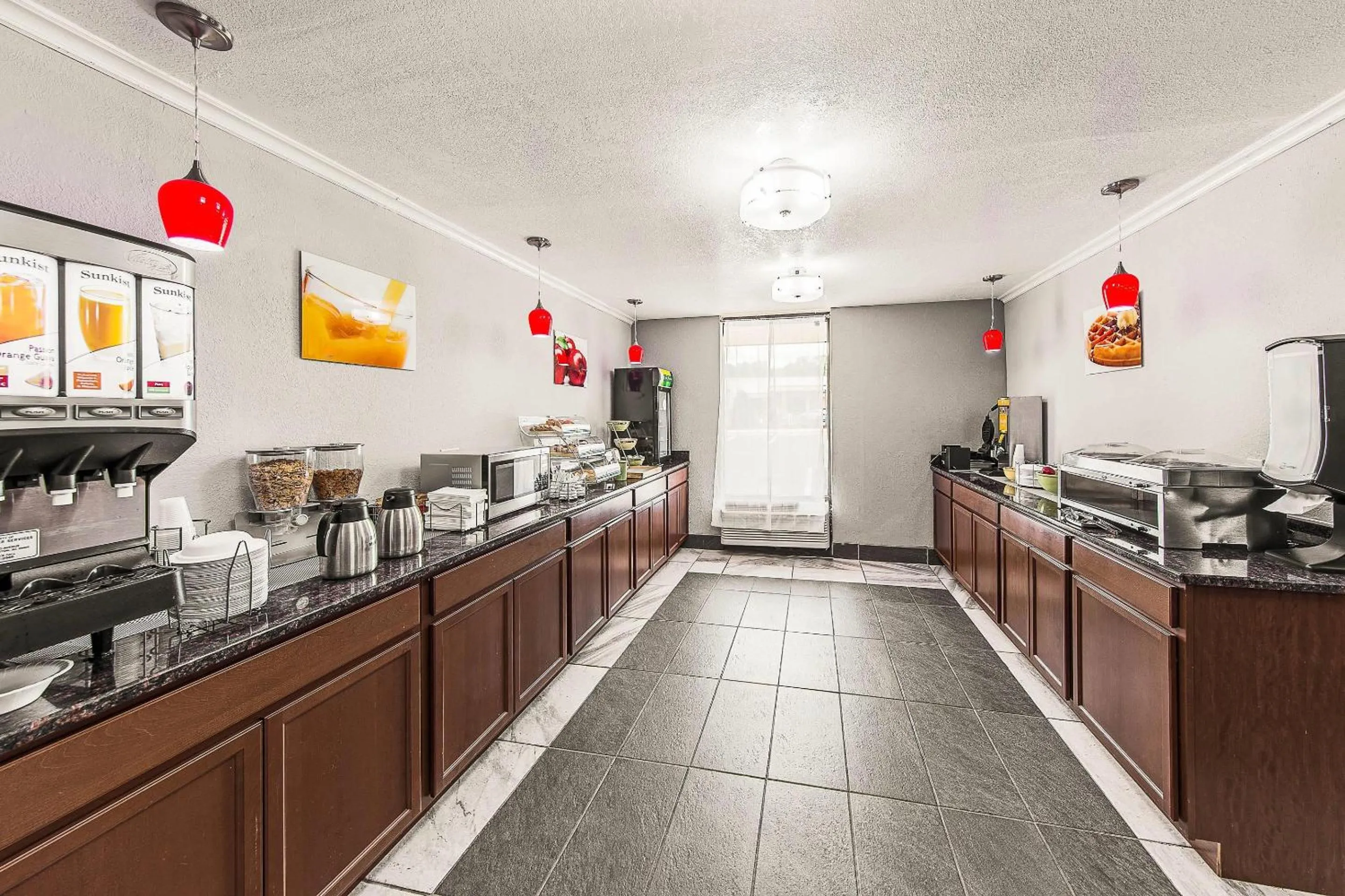 Breakfast in Quality Inn