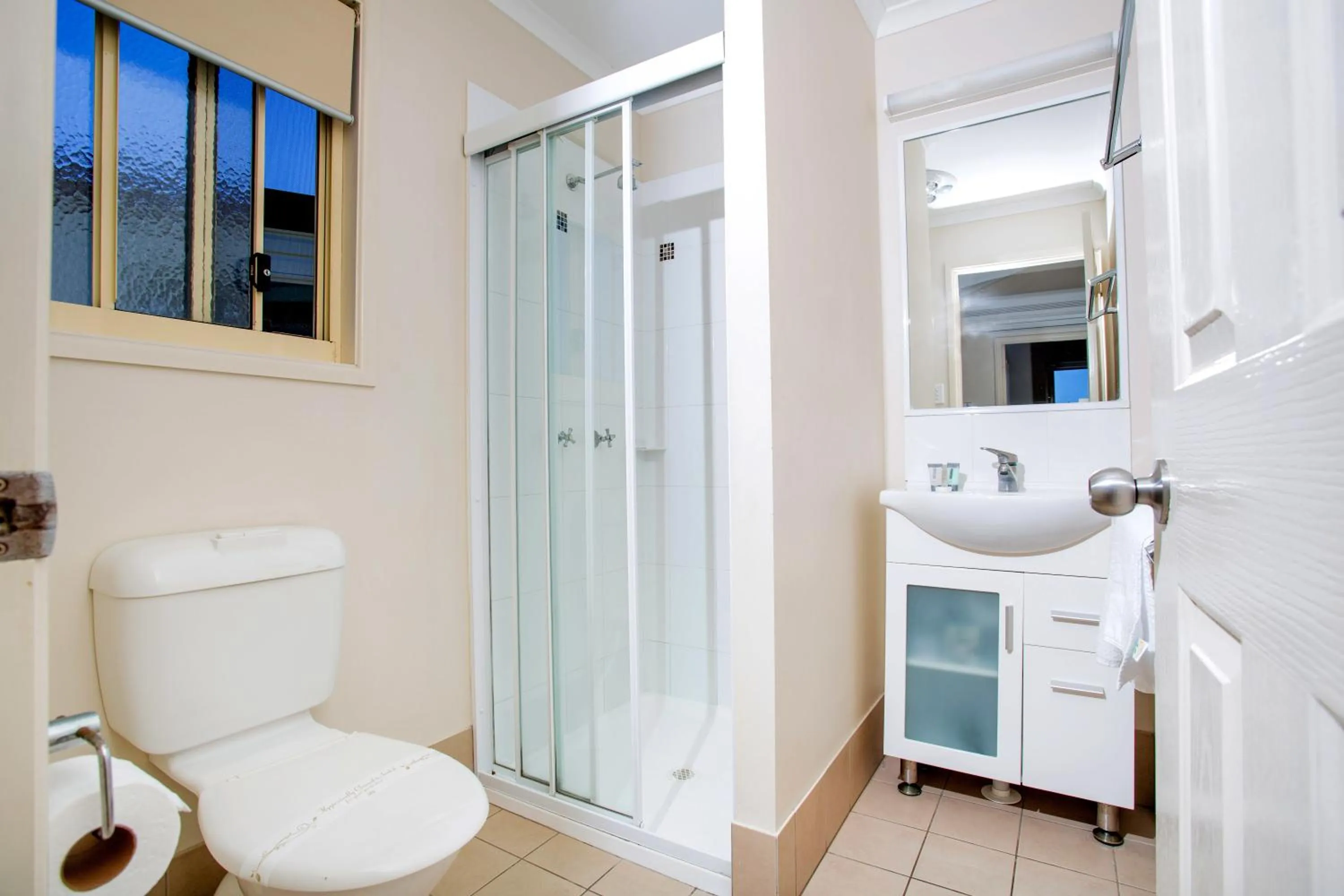 Bathroom in Reflections Evans Head - Holiday Park