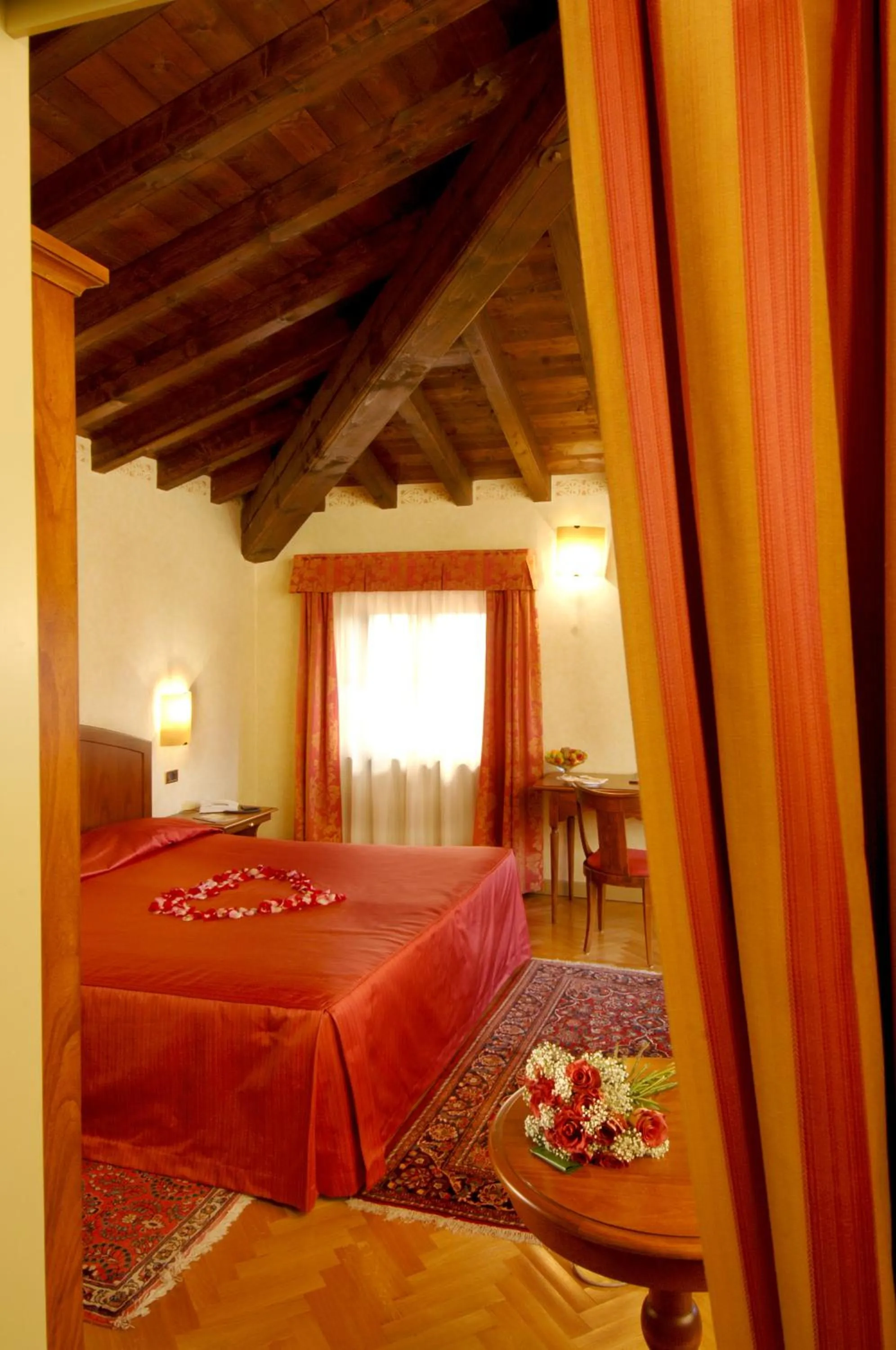 Bedroom, Bed in Relaisfranciacorta