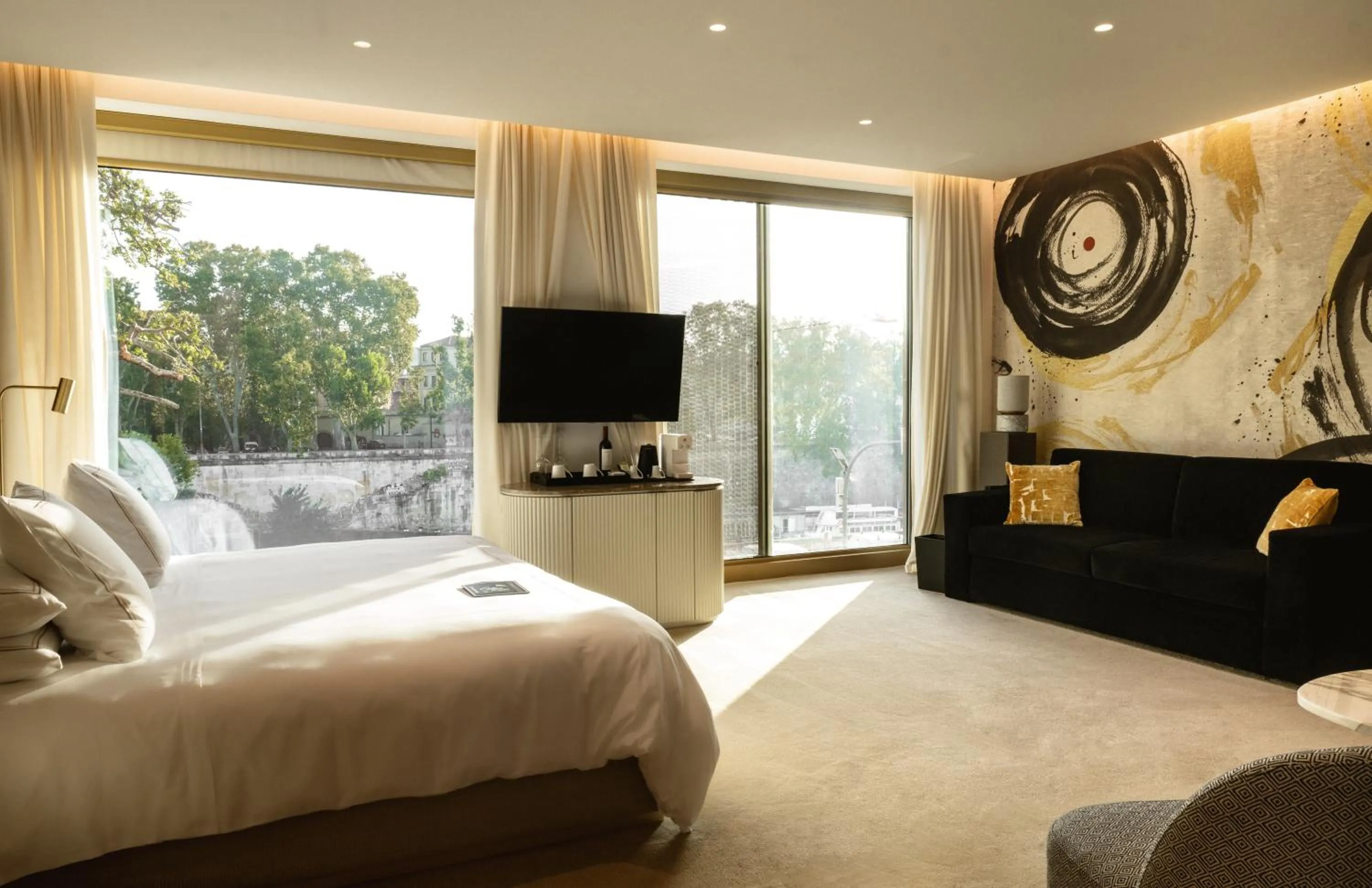 Photo of the whole room, Bed in The First Musica - Preferred Hotels & Resorts