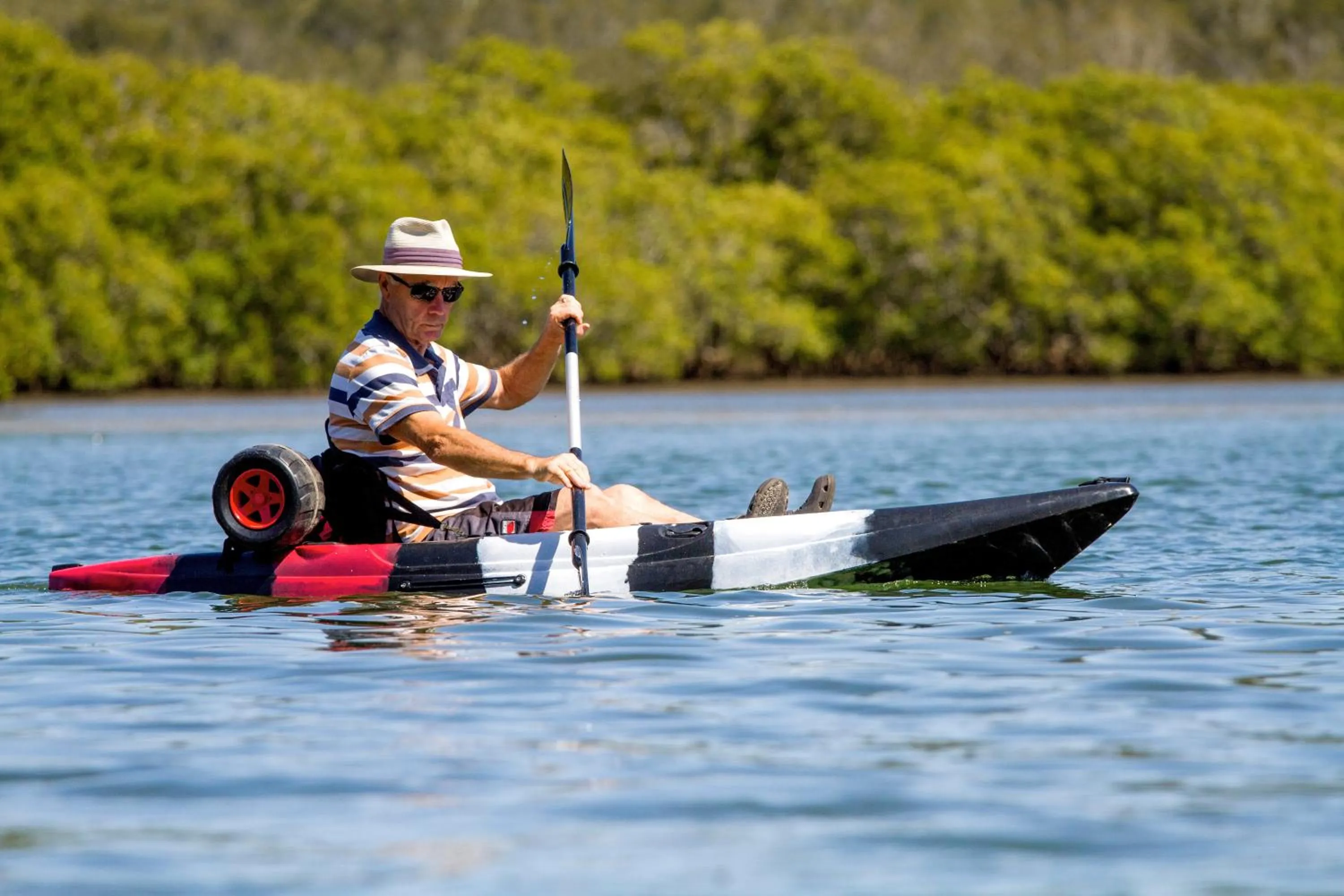 Beach in Reflections Ferry Reserve - Holiday Park