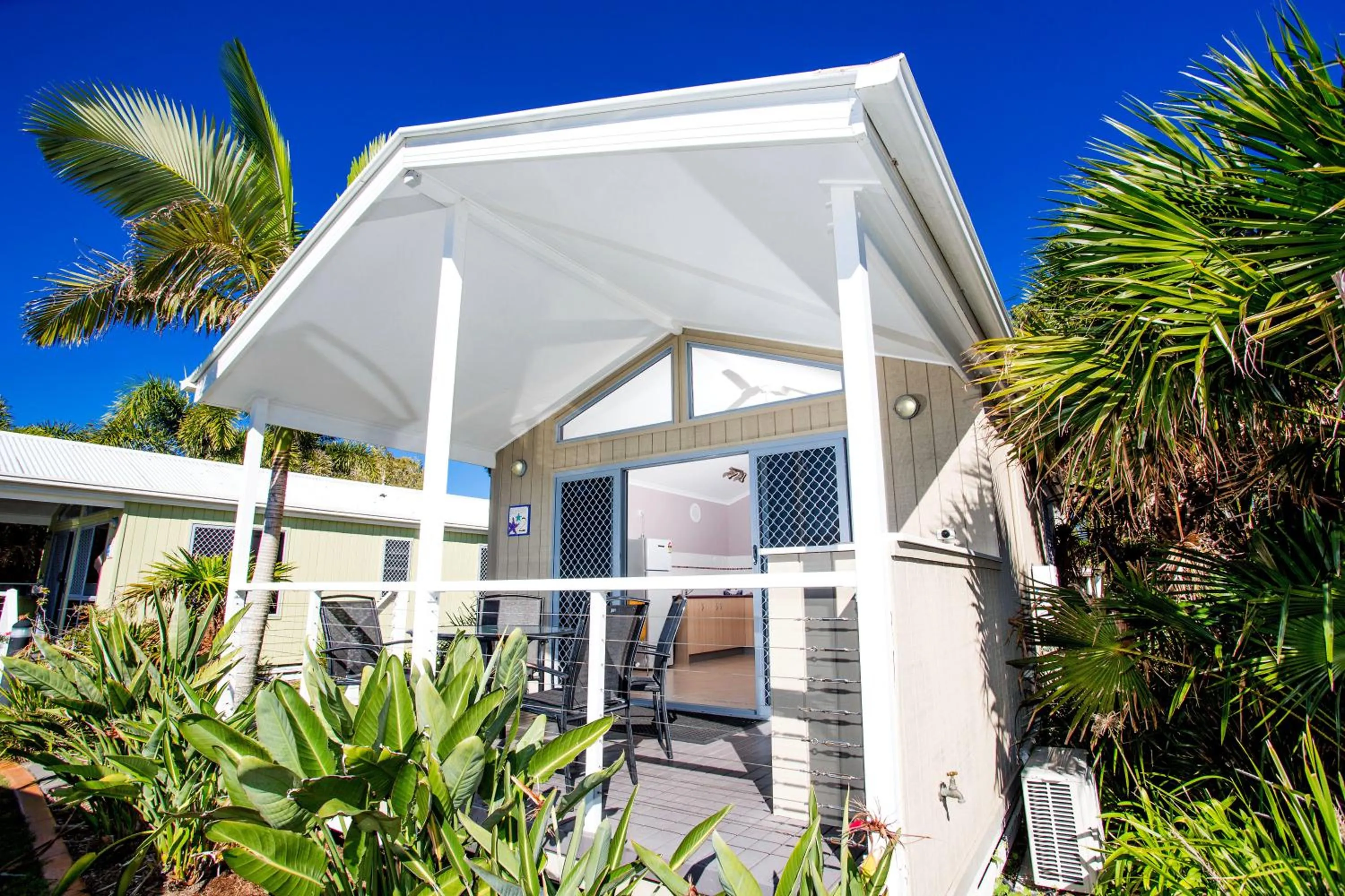 Facade/entrance in Reflections Massy Greene - Holiday Park