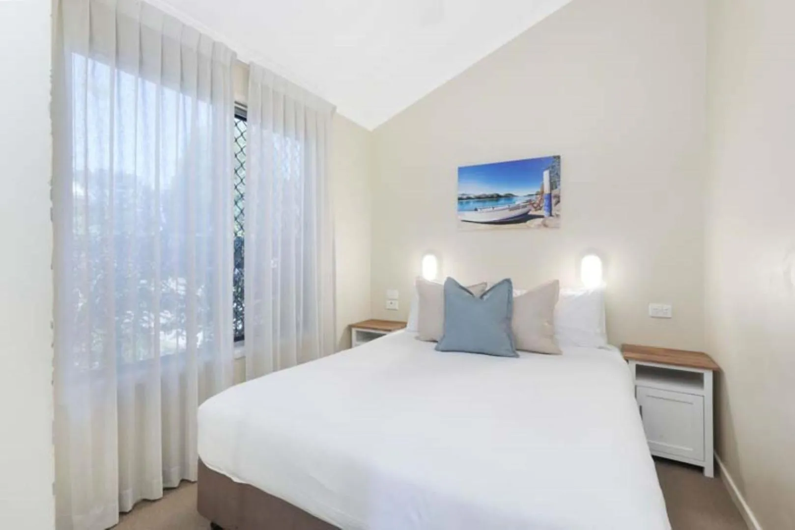 Bed in Reflections Massy Greene - Holiday Park