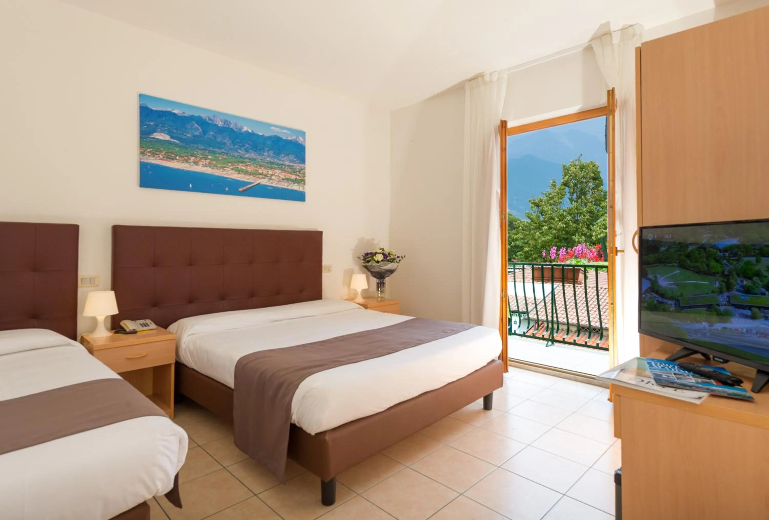 Photo of the whole room, Bed in Hotel La Pace