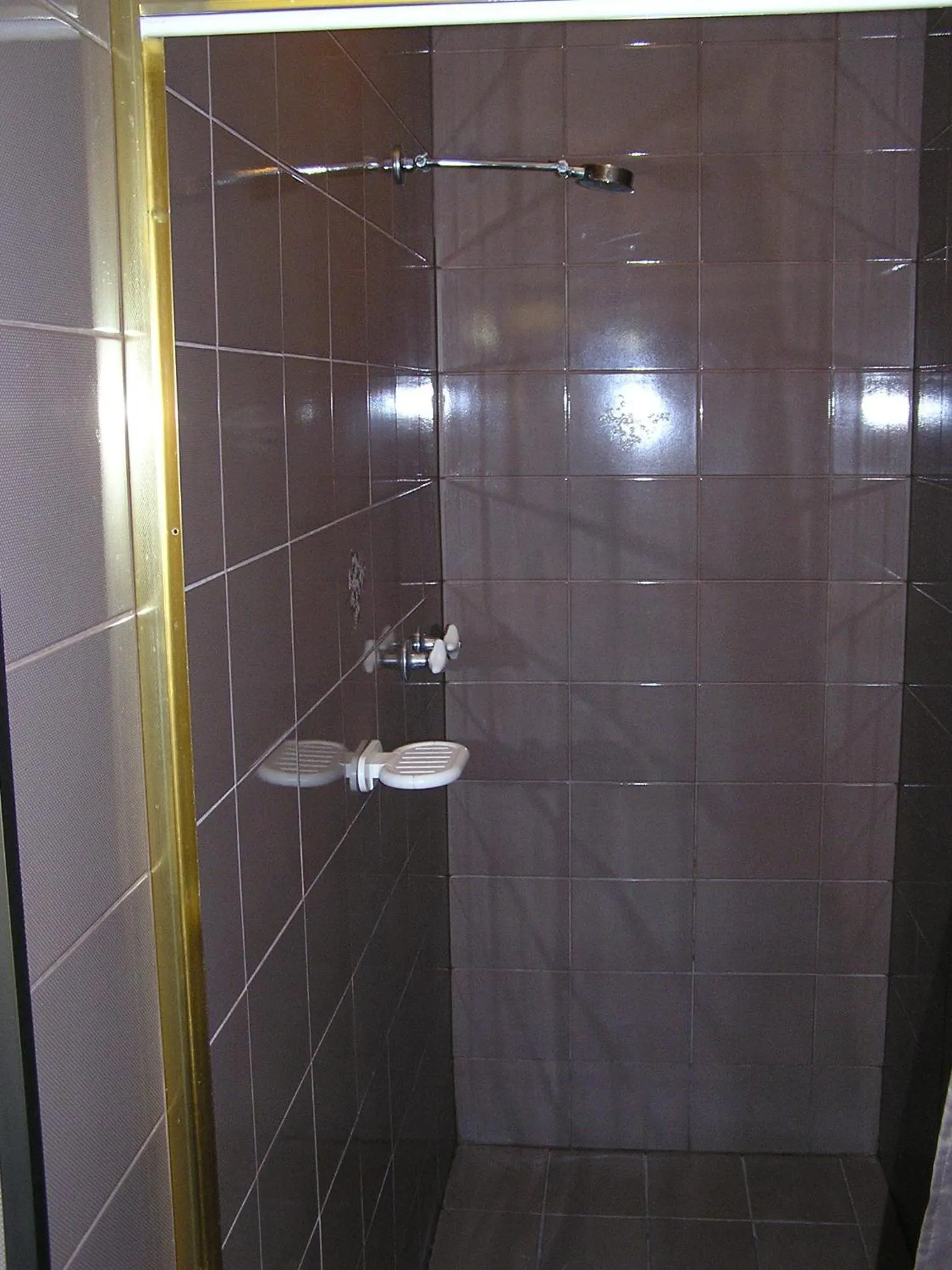 Bathroom in Sandpipers @ Millicent