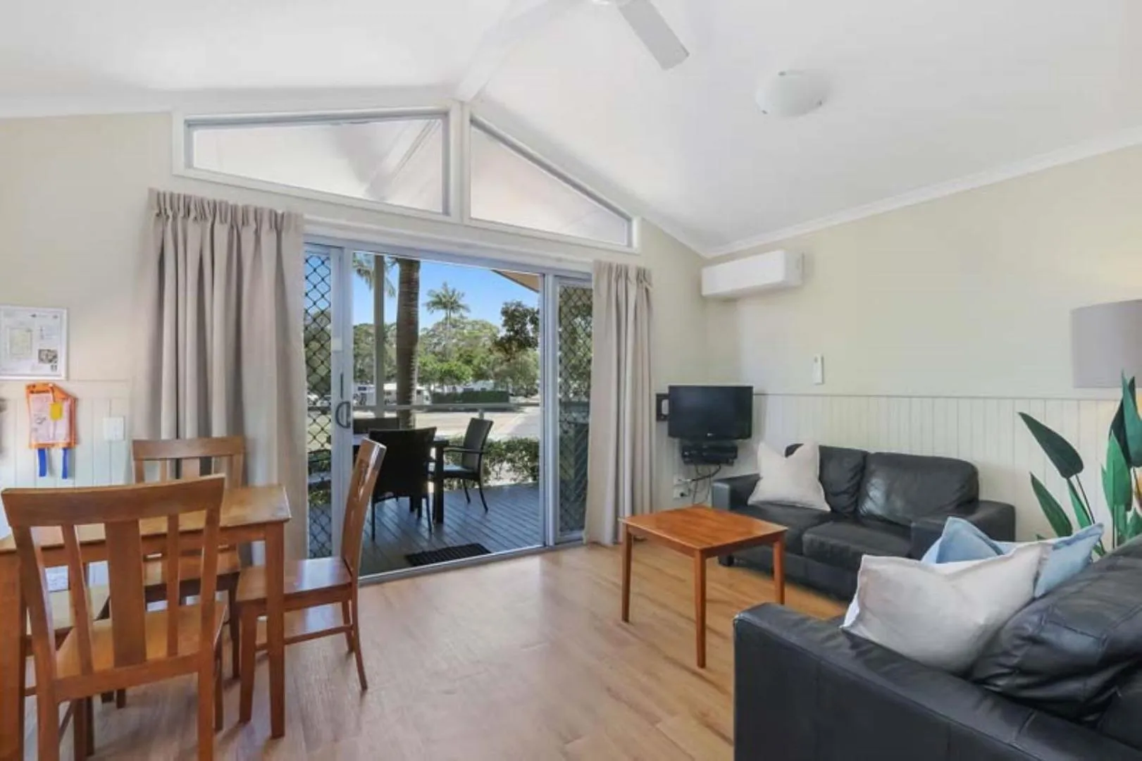 Living room in Reflections Brunswick Head - Holiday Park