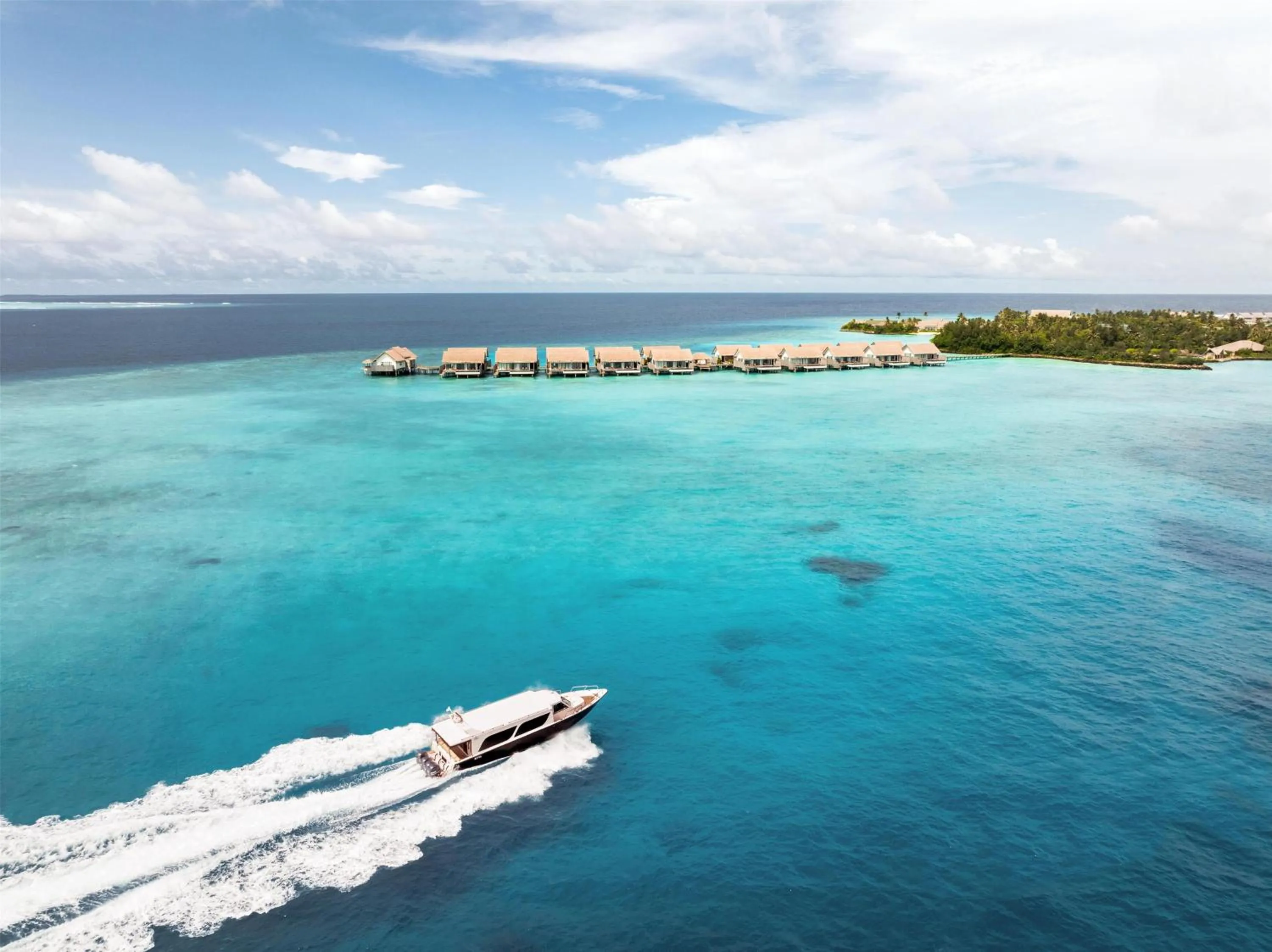 Property building in Hilton Maldives Amingiri Resort & Spa