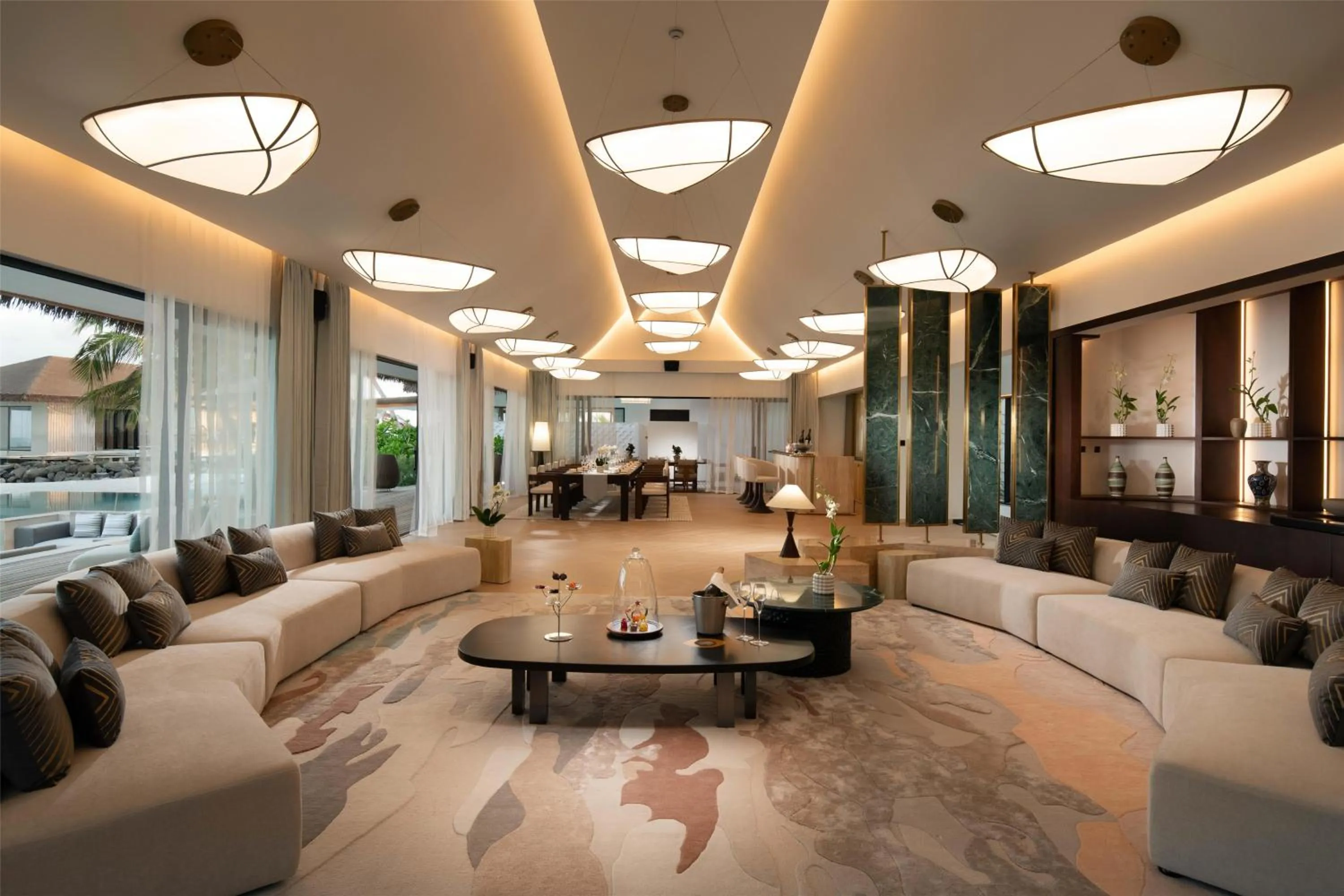 Living room in Hilton Maldives Amingiri Resort & Spa