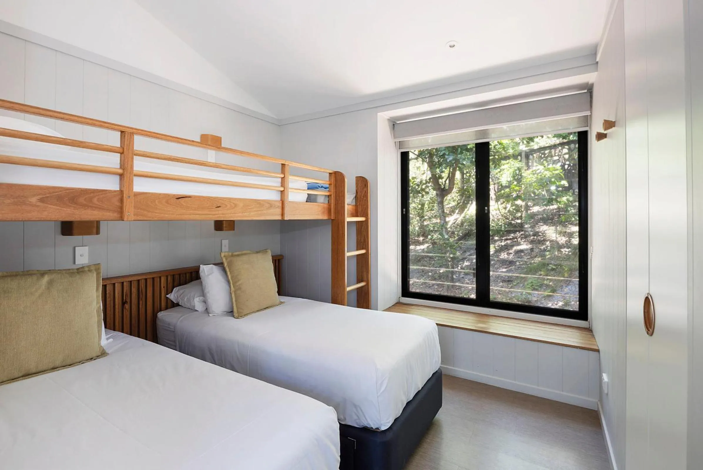 Bedroom, Bed in Reflections Byron Bay - Holiday Park